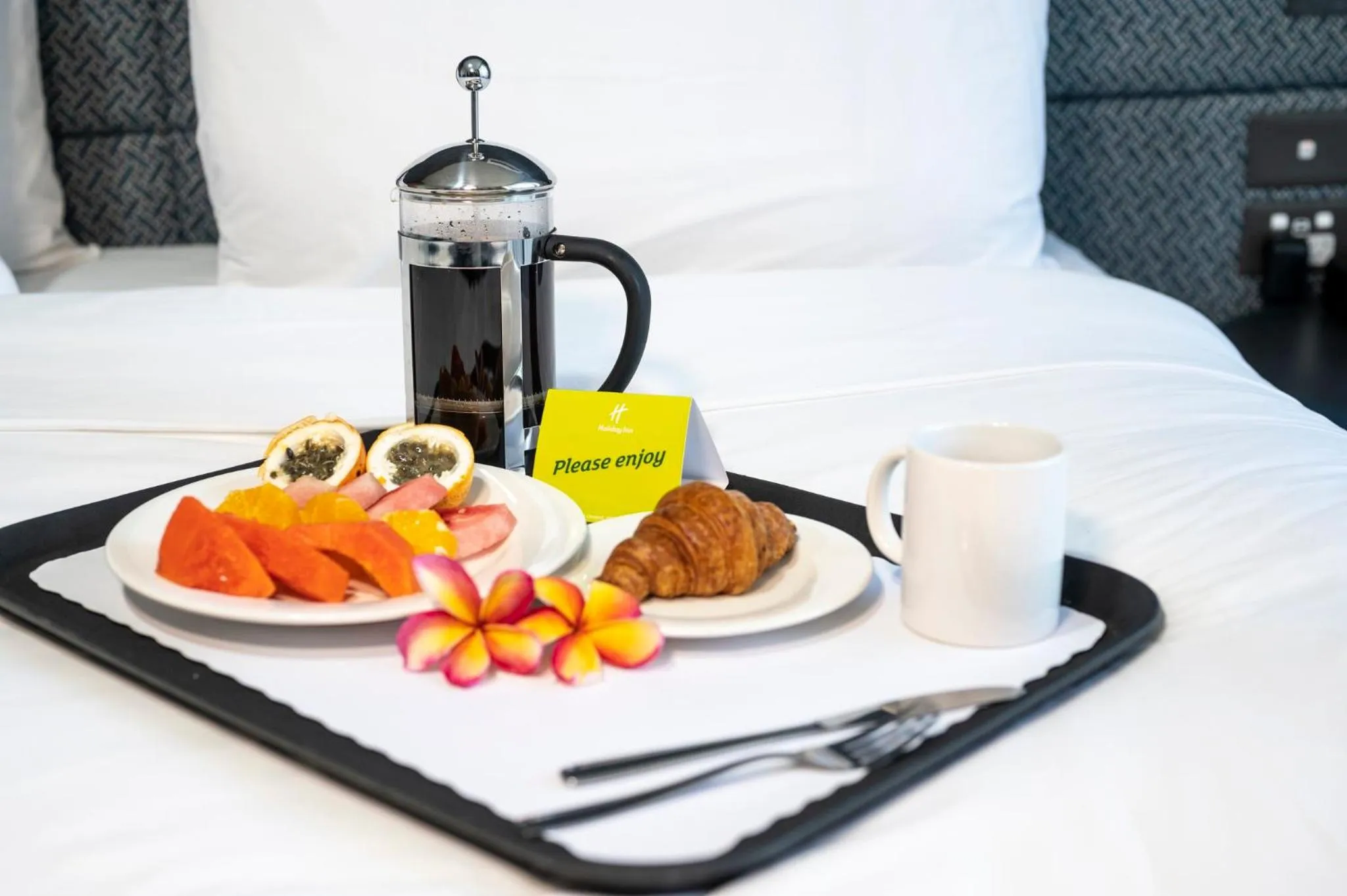 Breakfast, Bed in Holiday Inn & Suites Port Moresby by IHG