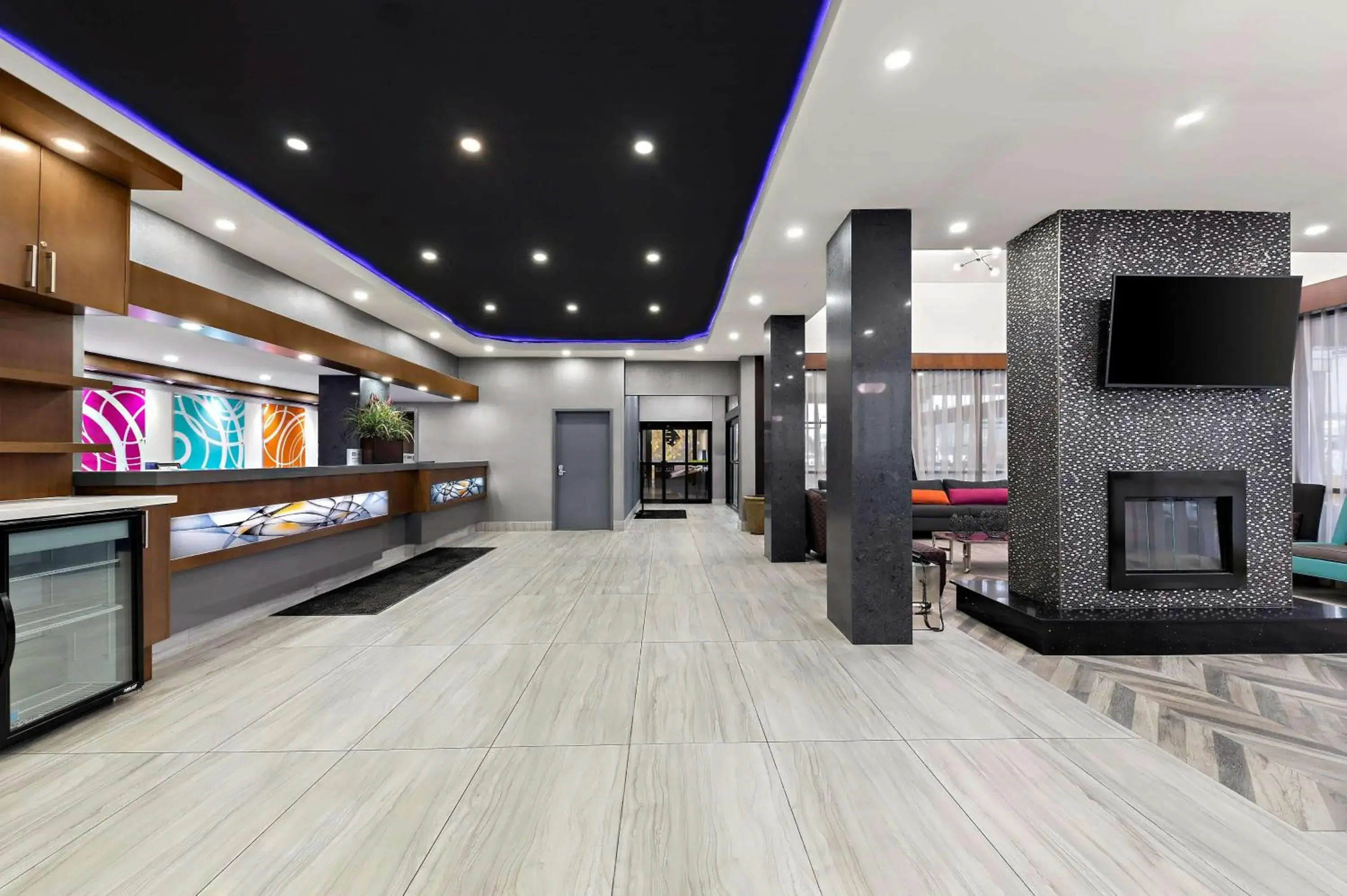 Lobby or reception in Best Western Plus Toronto North York Hotel & Suites Lobby or reception in Best Western Plus Toronto North York Hotel & Suites