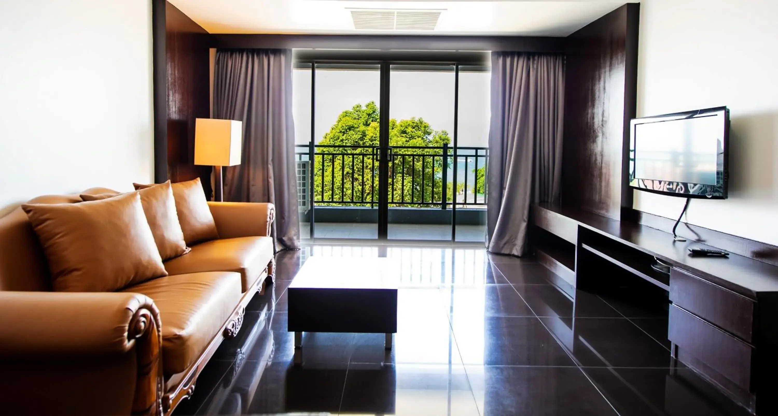 Living room, Seating Area in Hotel Selection Pattaya (SHA Plus)