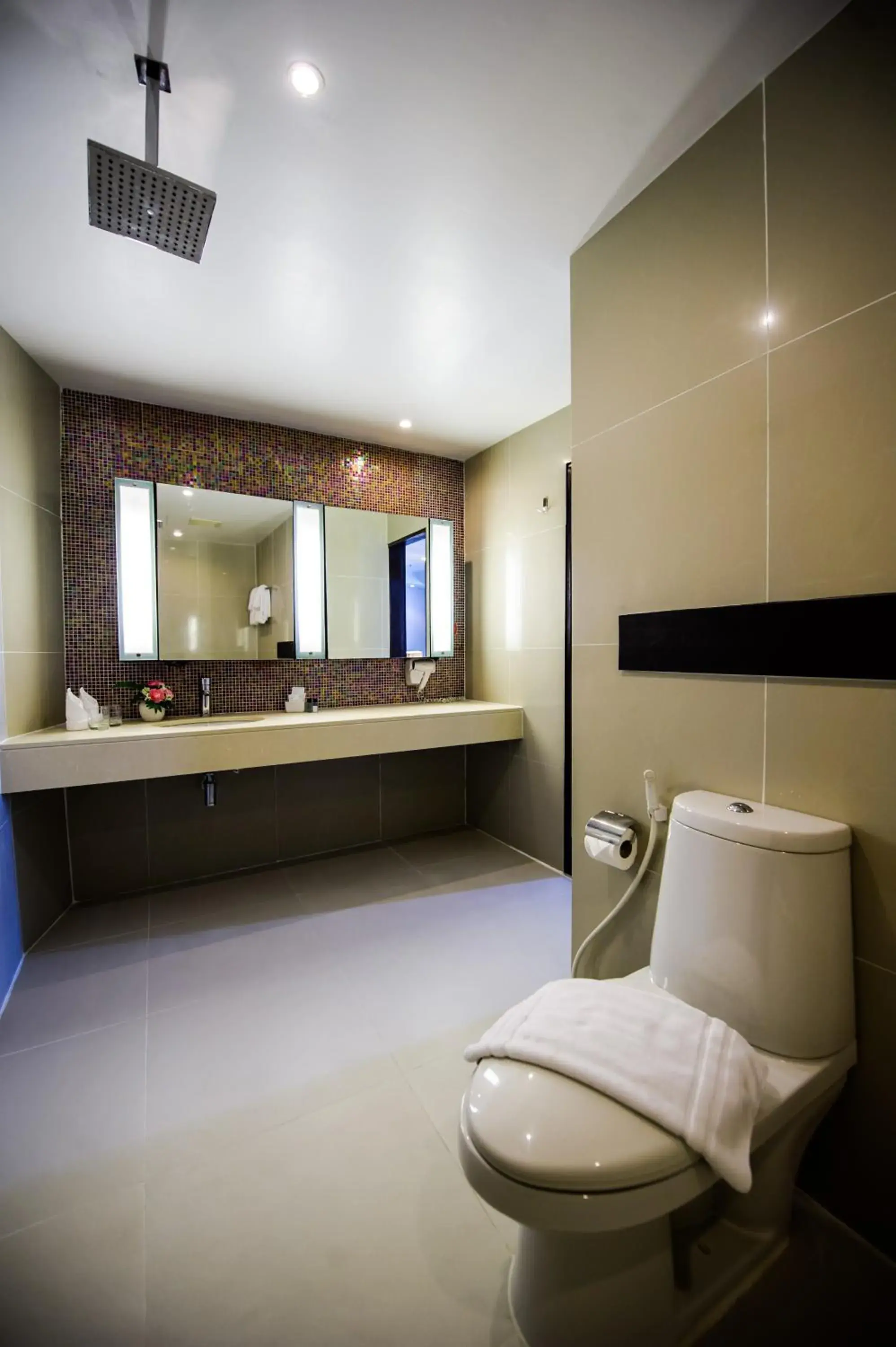 Bathroom in Hotel Selection Pattaya (SHA Plus)