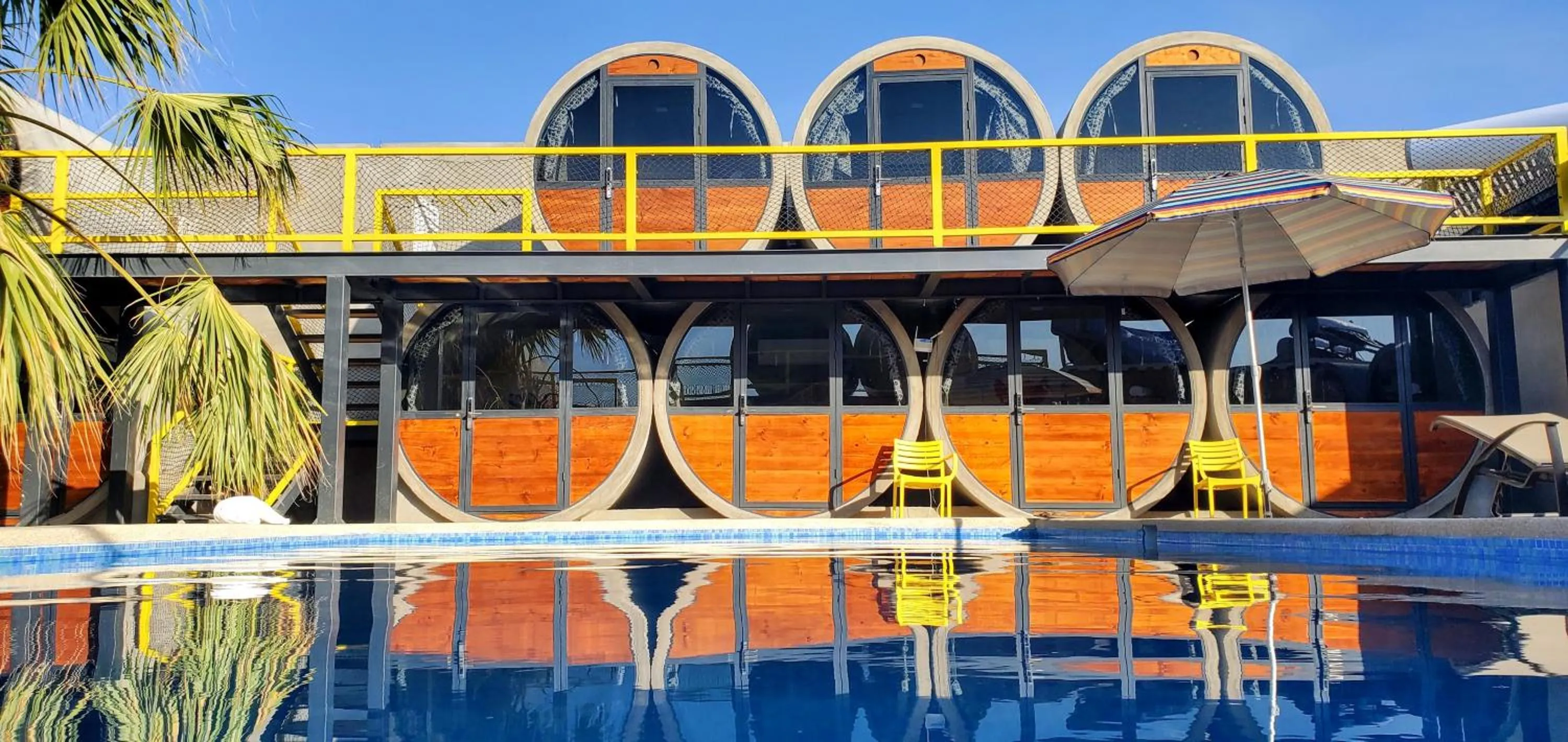 Swimming pool in ChangoMango