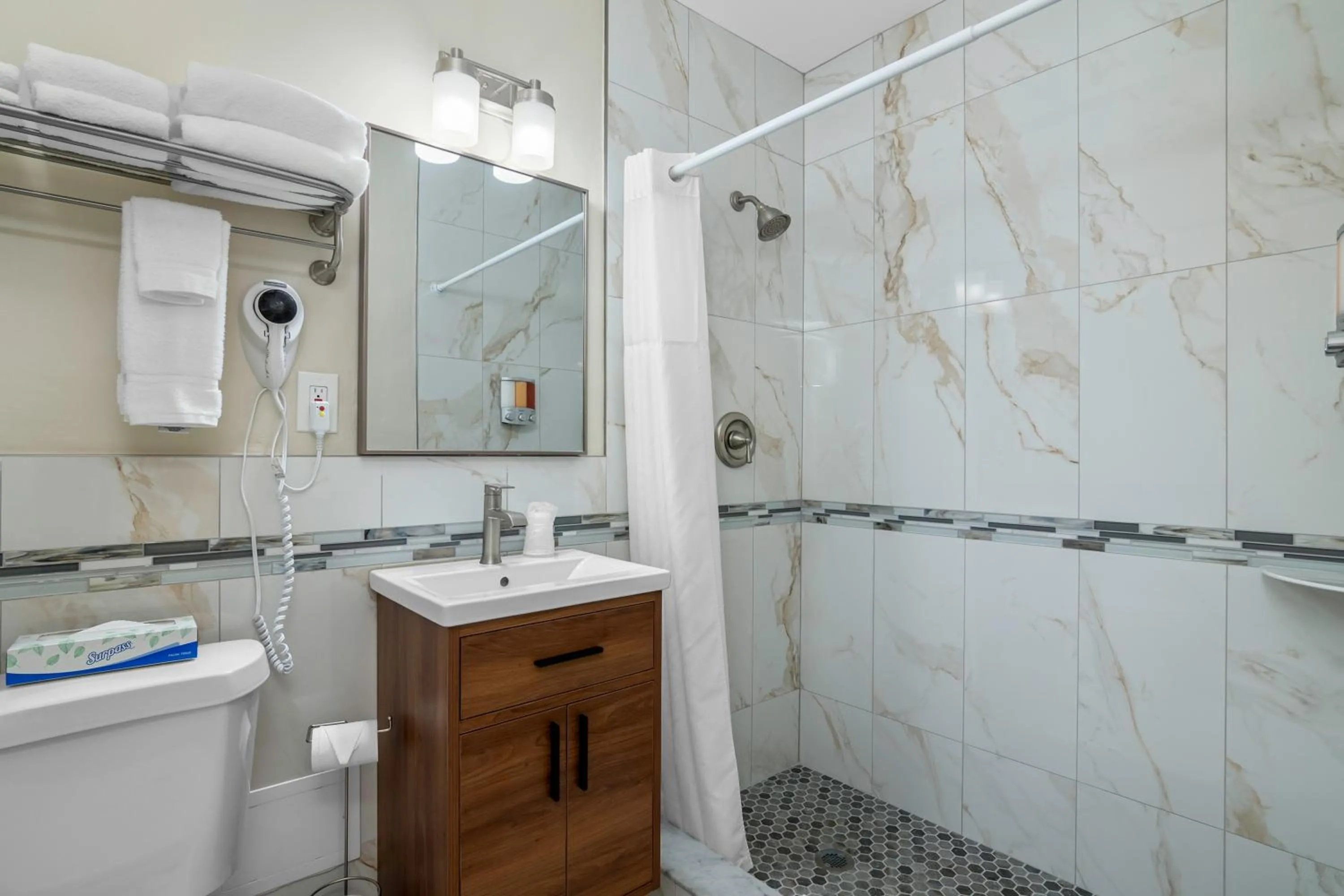 Bathroom in The Fairways Inn of Naples