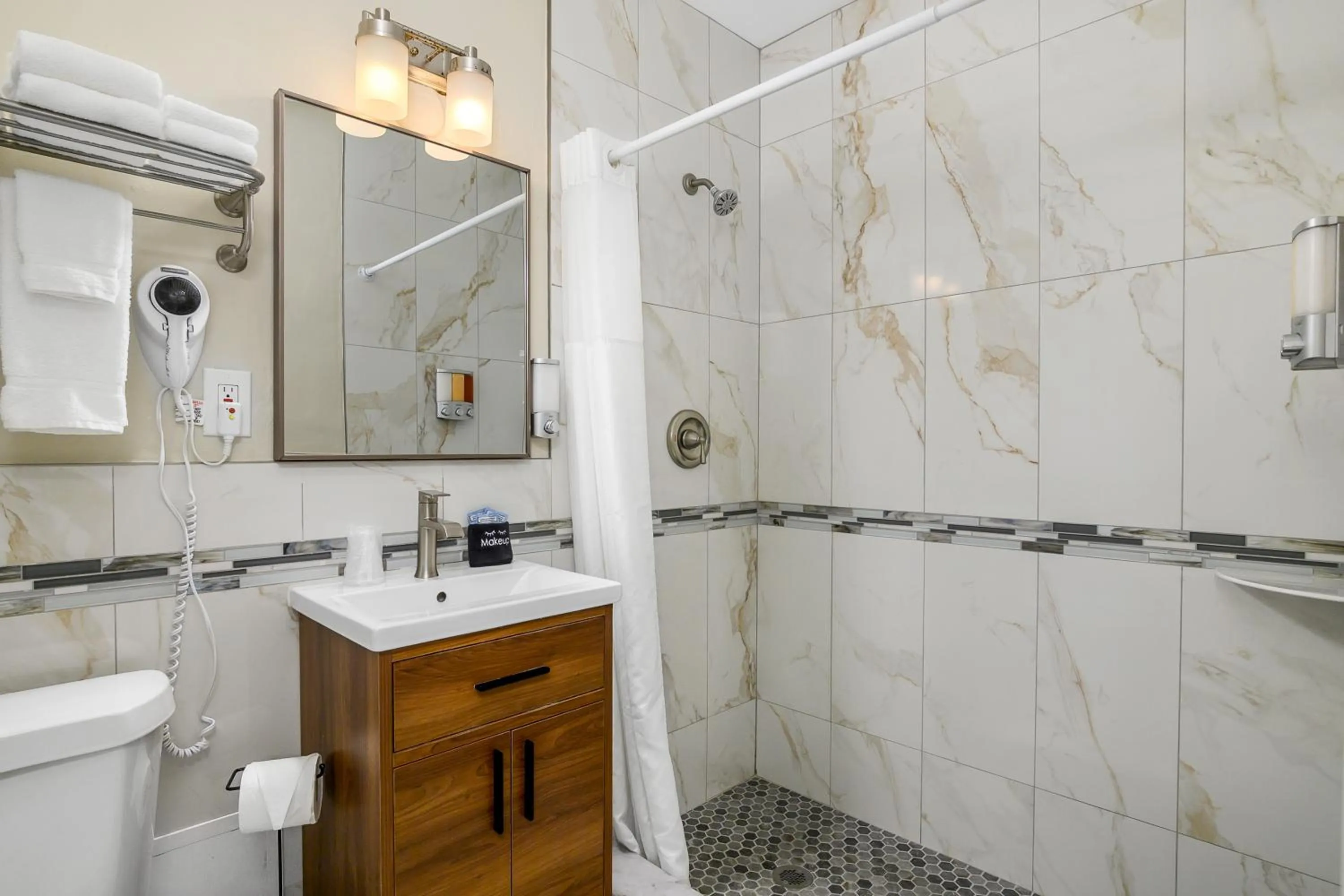 Bathroom in The Fairways Inn of Naples