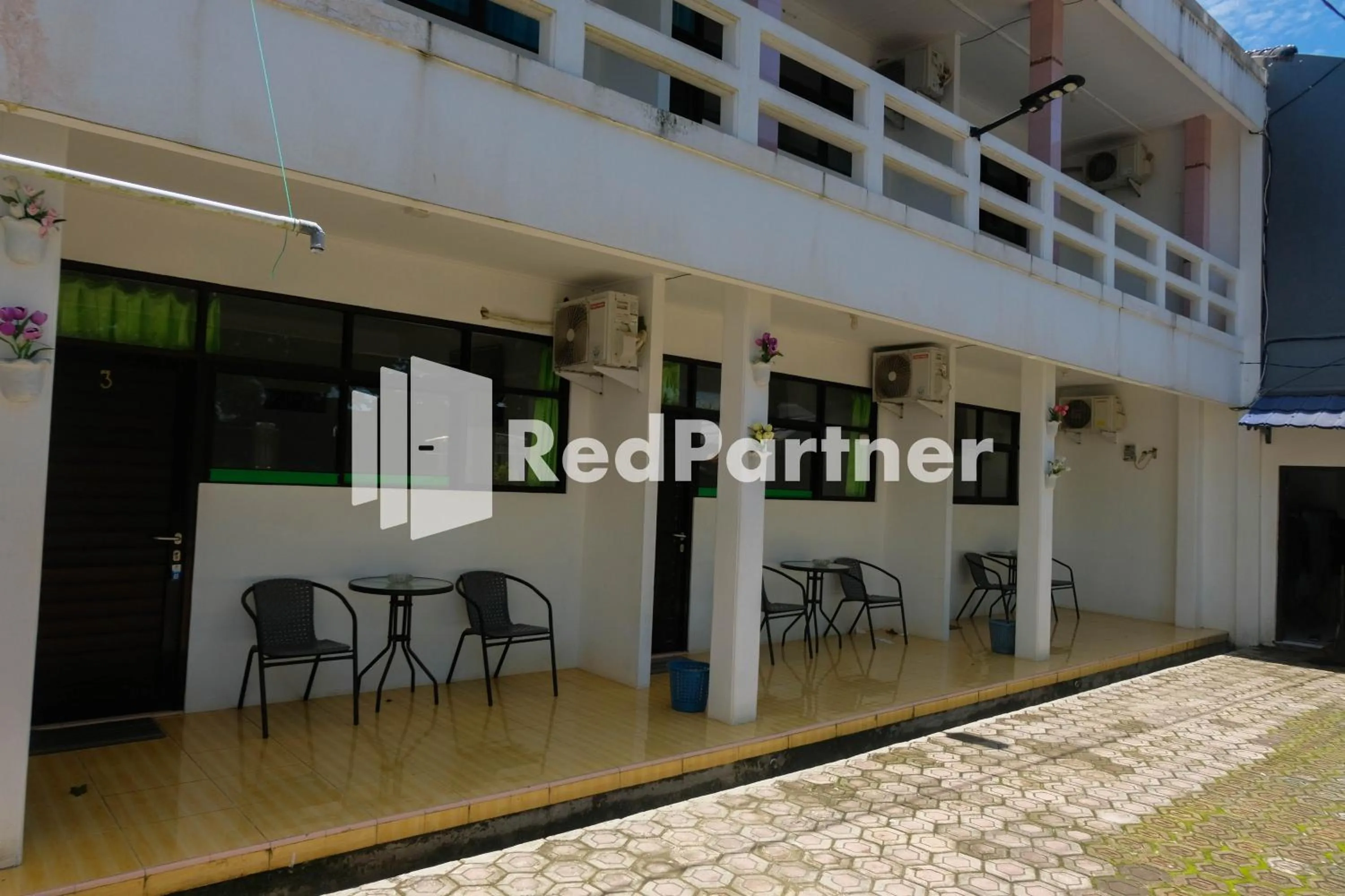 Property building in Ken Zong Inn Hotel