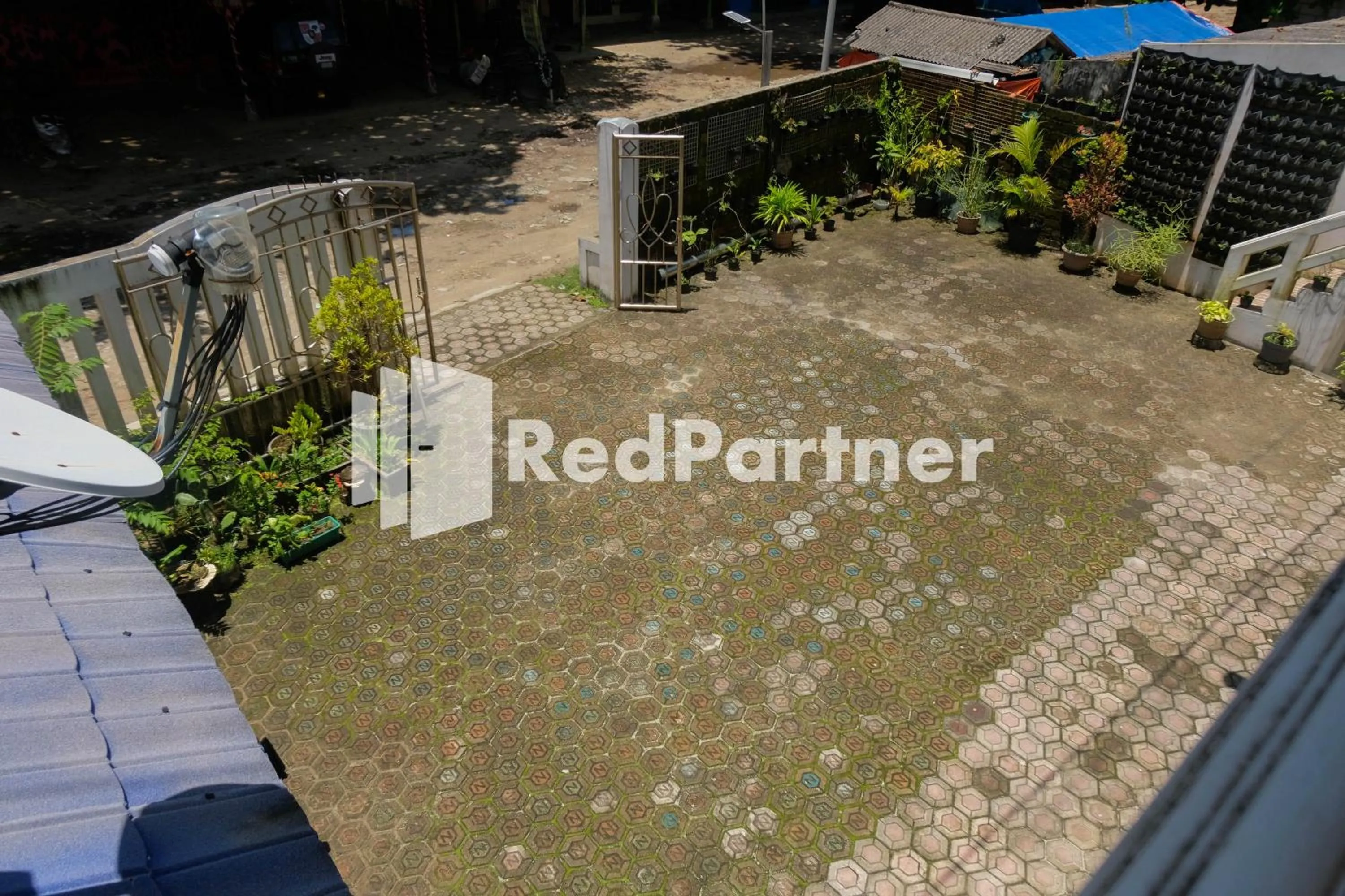 Property building in Ken Zong Inn Hotel