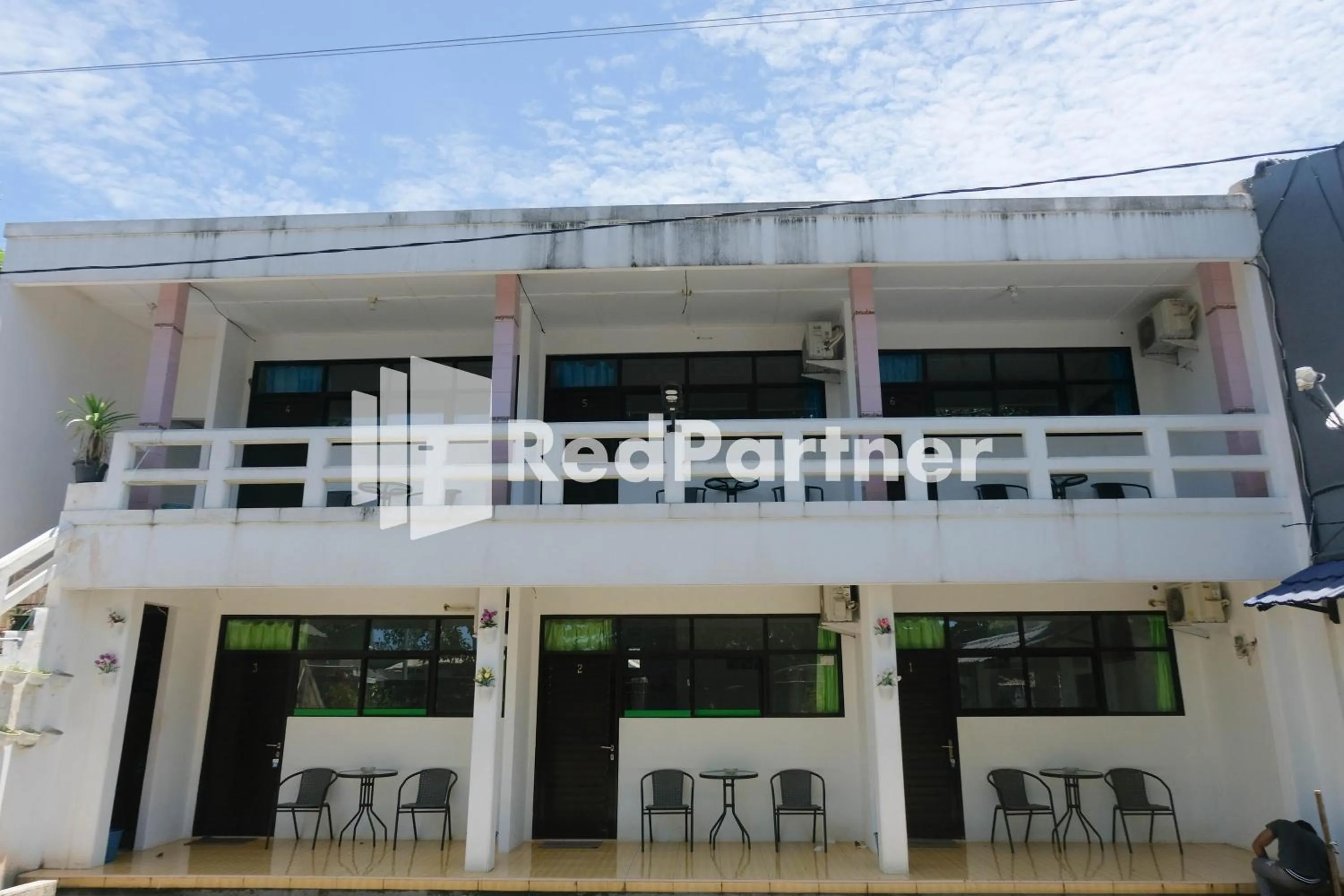 Property building in Ken Zong Inn Hotel