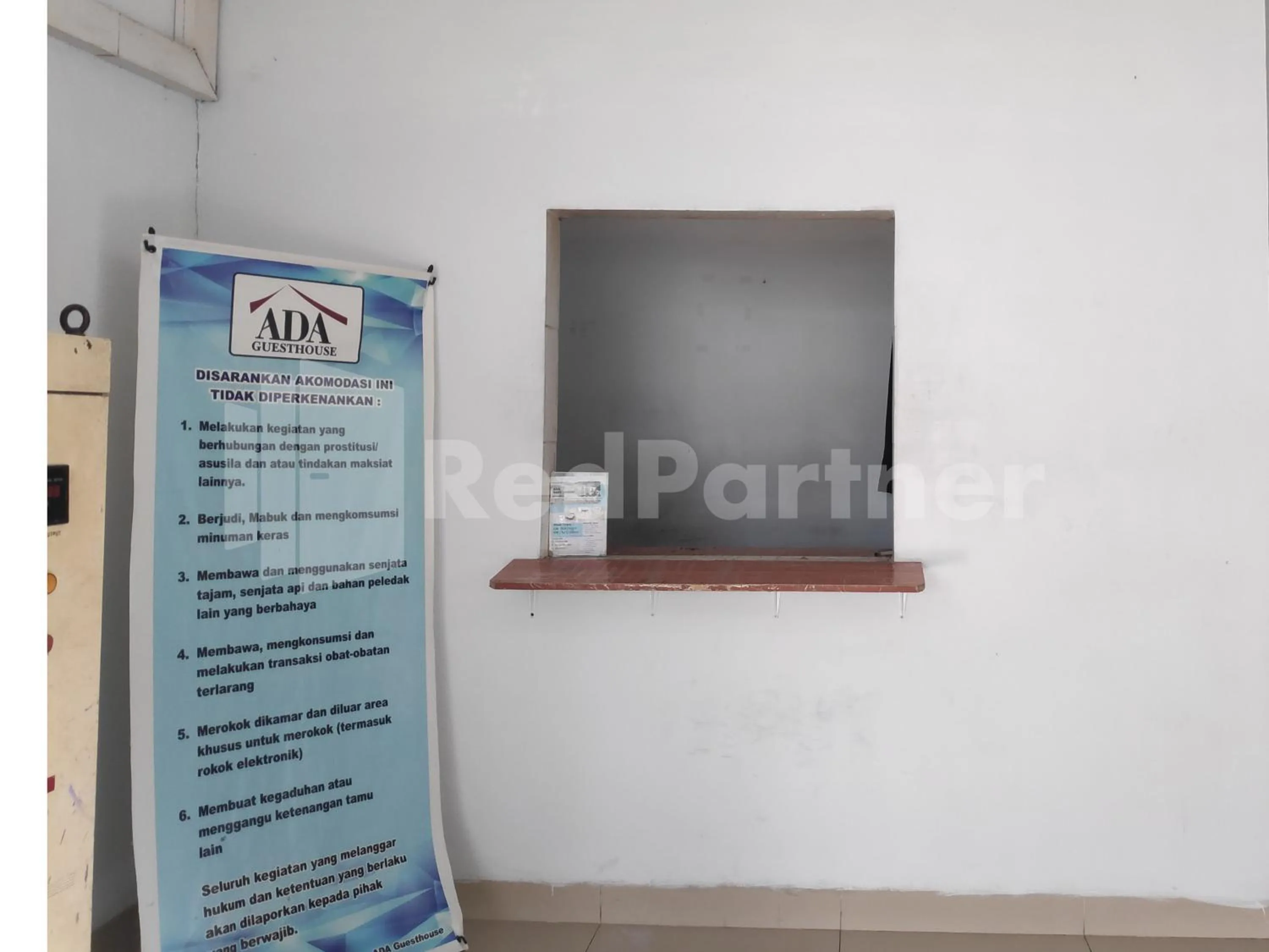 Lobby or reception in Ada Guest House Medan Redpartner