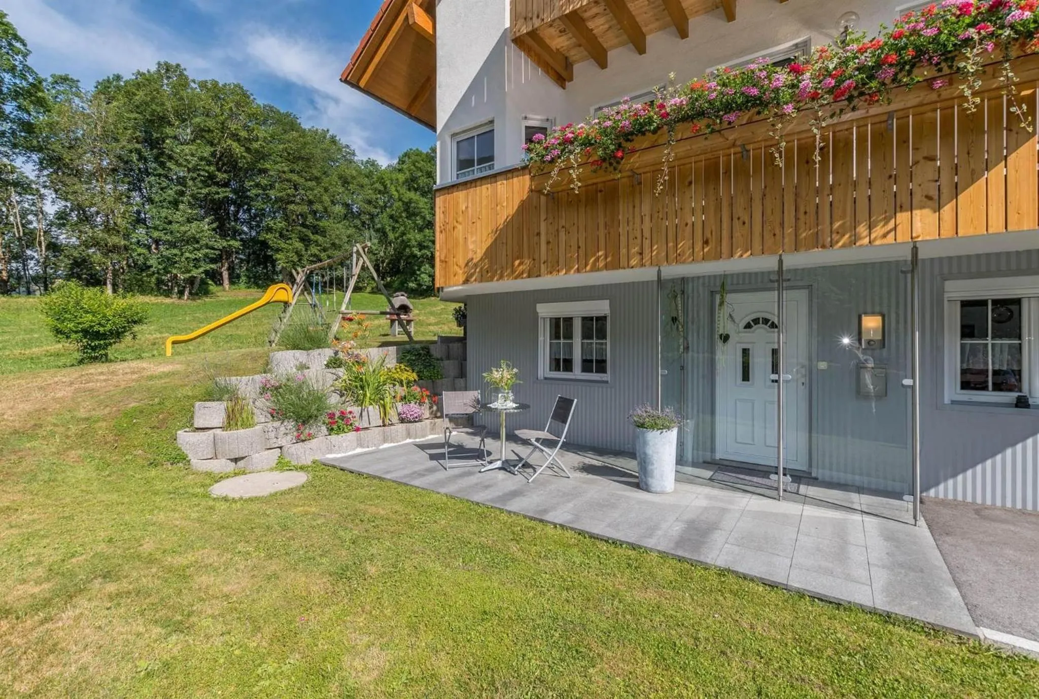 Property building in Apparthaus Schuchter