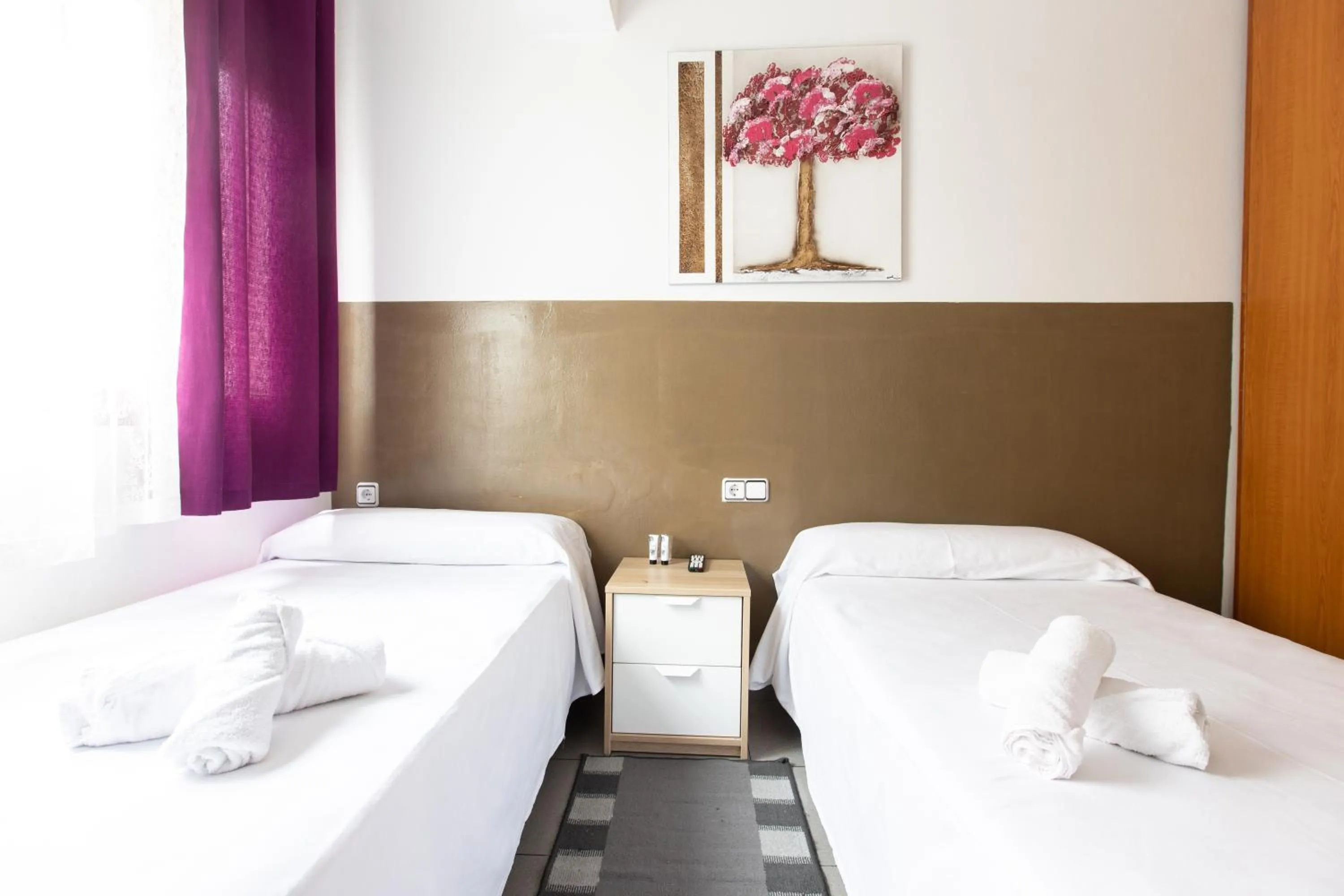 Bed in Pensión Galicia