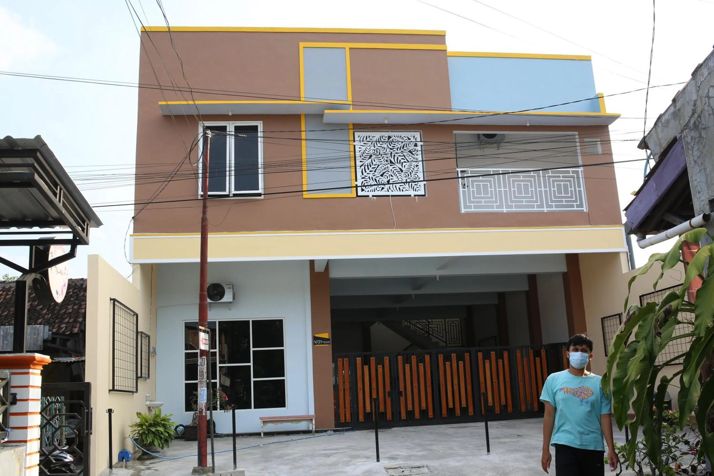 RedDoorz Syariah near Suncity Mall Madiun