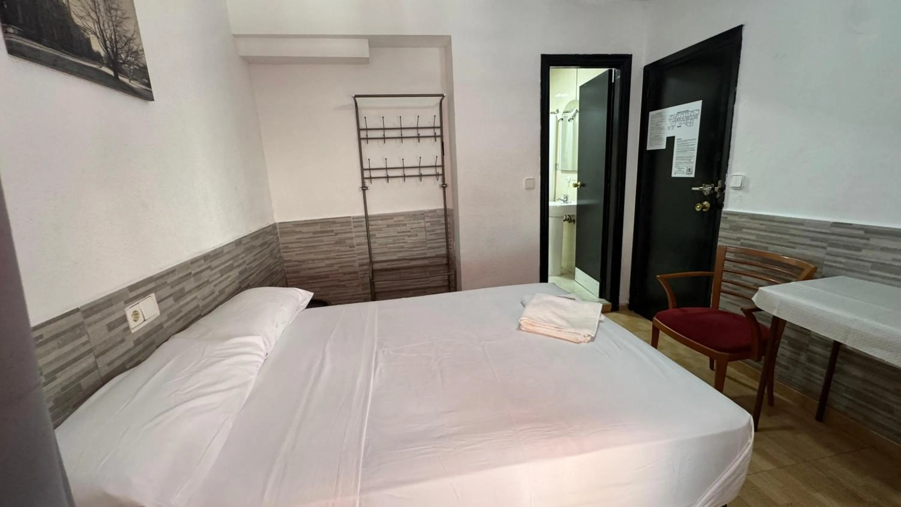 Bed in PENSIÓN ROSA