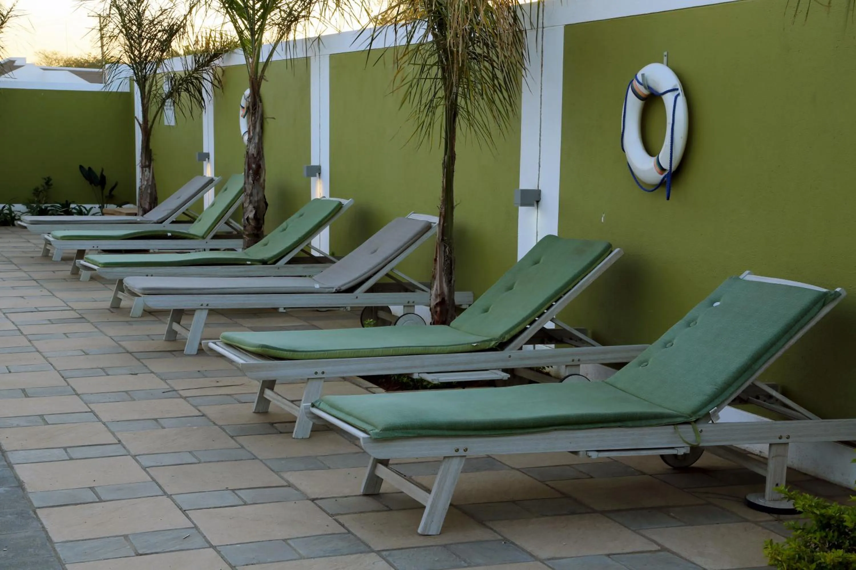 Swimming pool in Travelodge