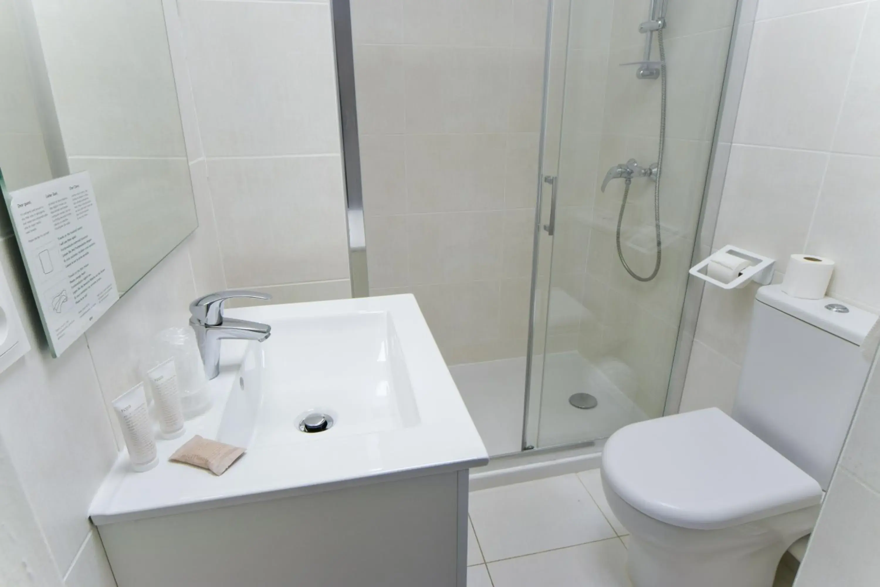 Classic Triple Room in Hotel Sables D'or Classic Triple Room in Hotel Sables D'or
