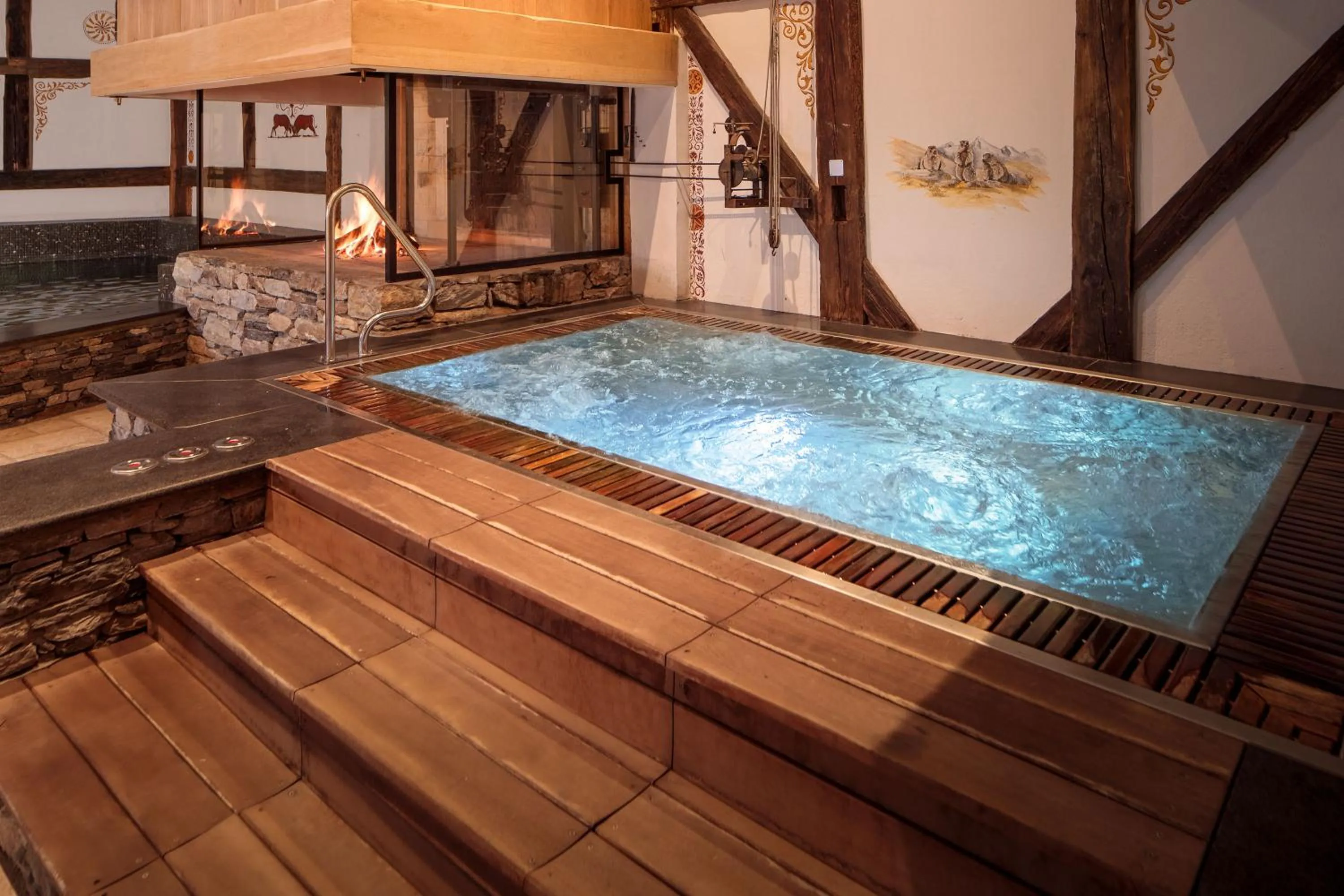 Hot Tub in Aïda Hôtel & Spa - "Adults Only" Relais & Châteaux