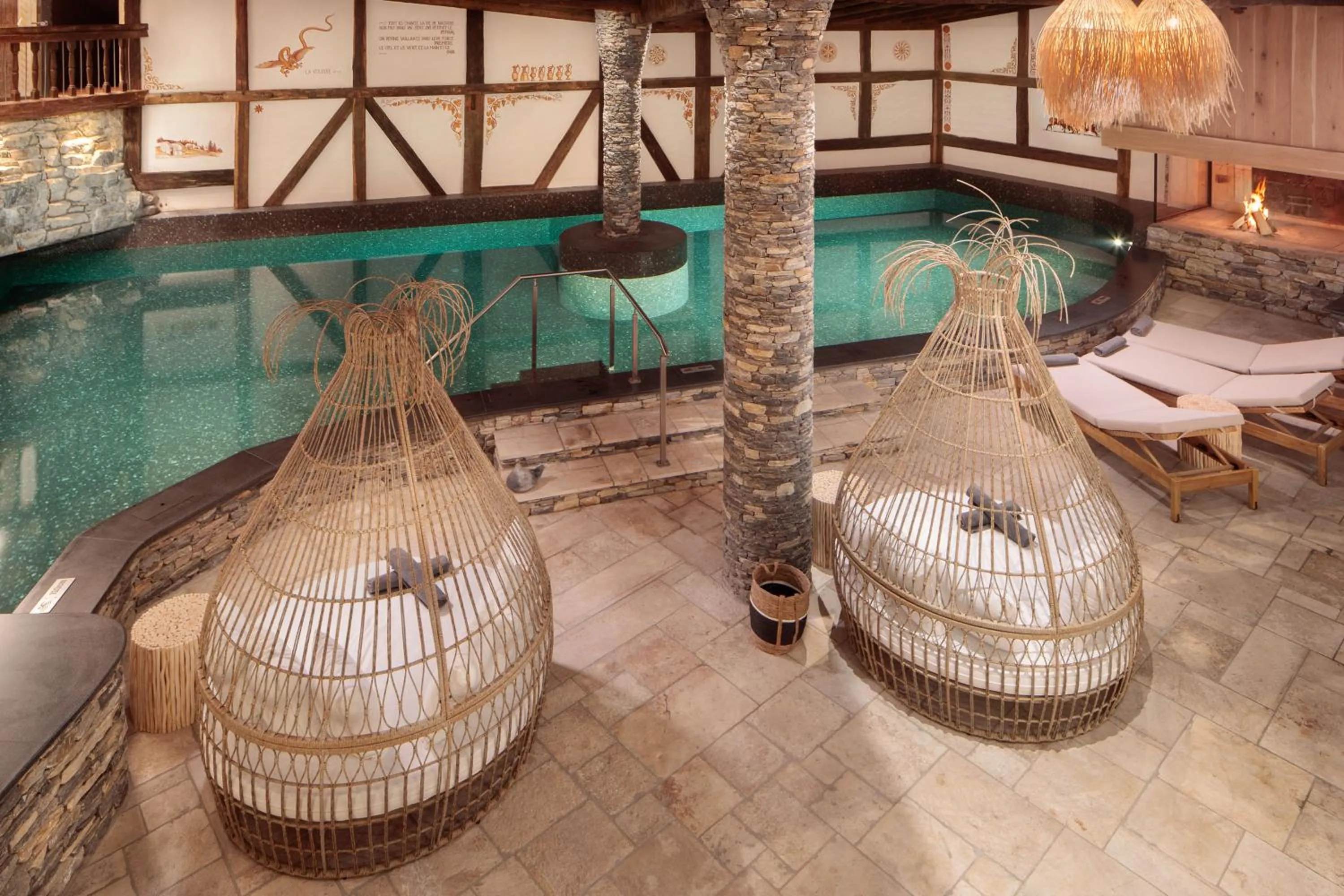 Swimming pool in Aïda Hôtel & Spa - "Adults Only" Relais & Châteaux