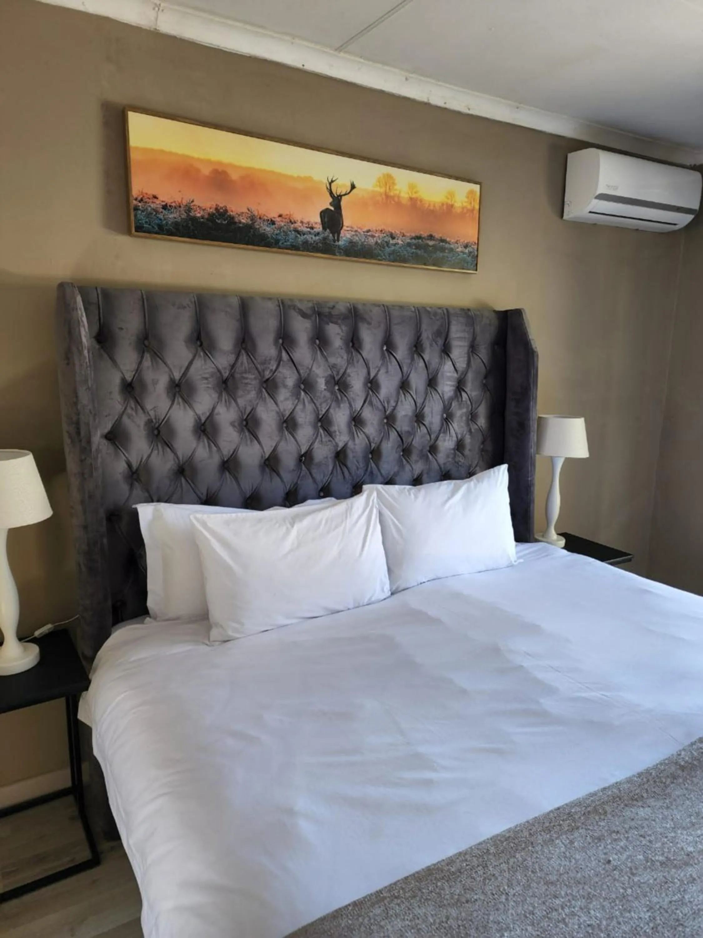 Bed in The Hills Guest House