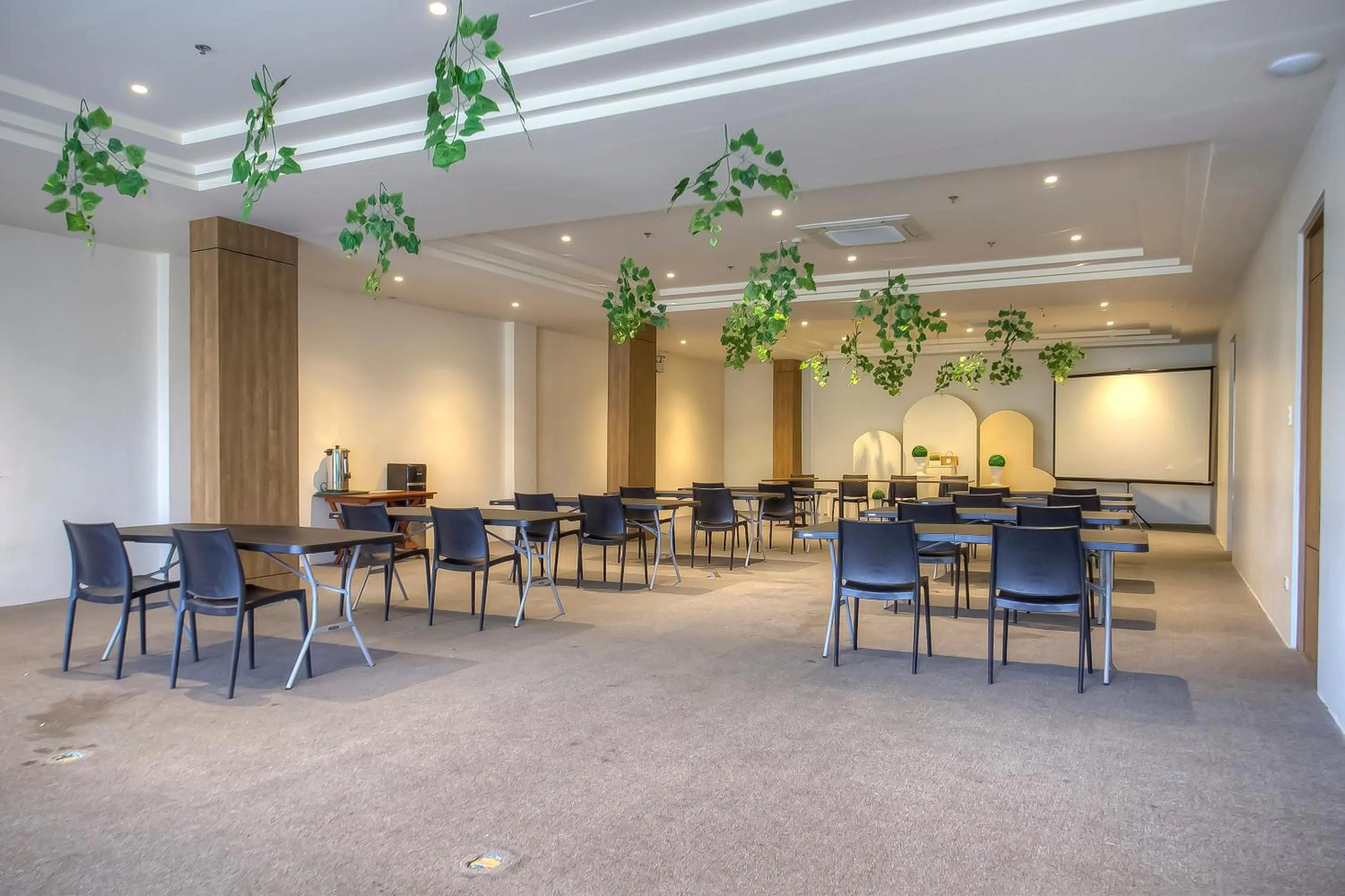 Bedroom in Capital O 827 Speciale Hotel