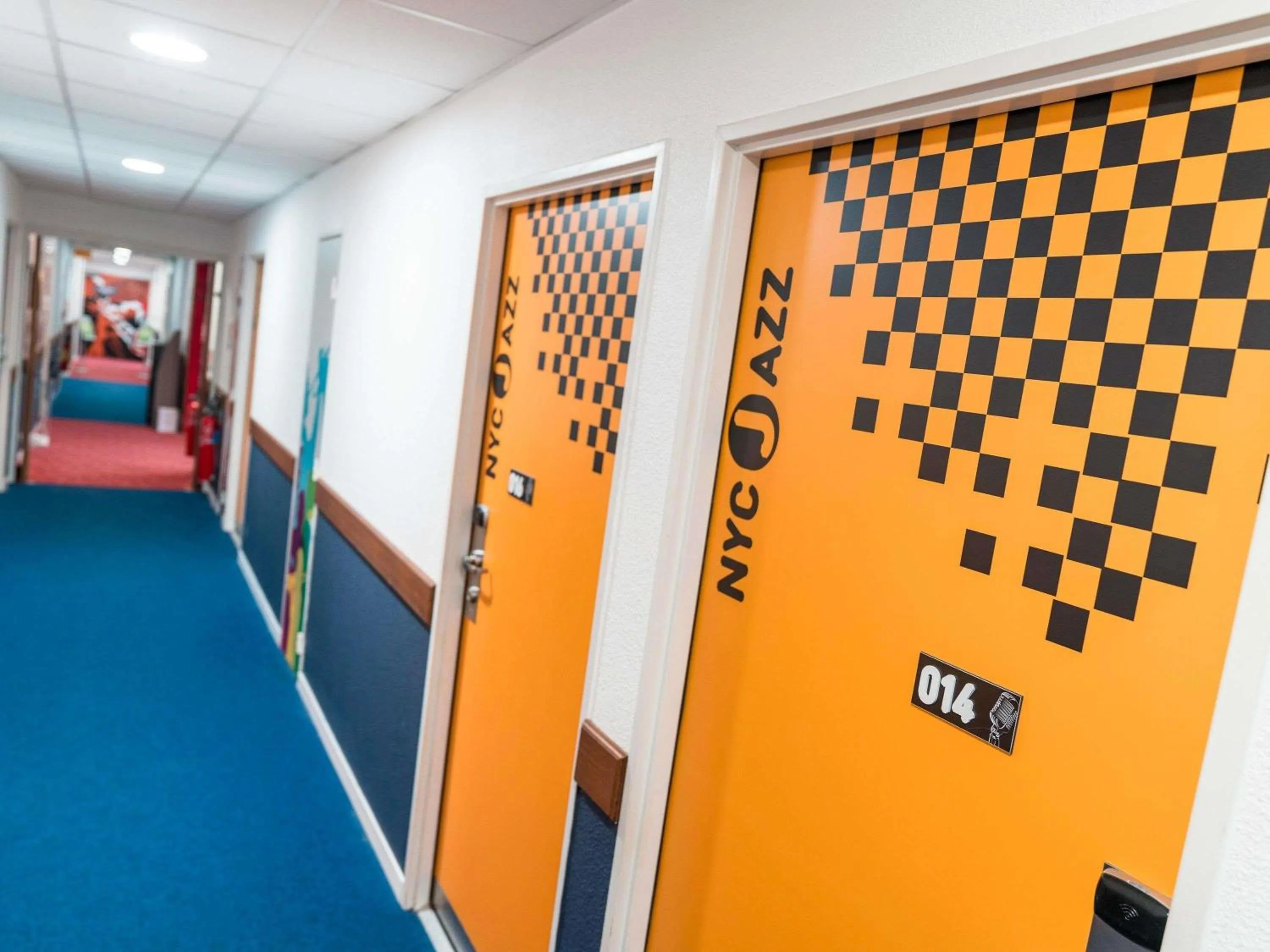 Bedroom in Ibis Styles Toulouse Blagnac Aéroport