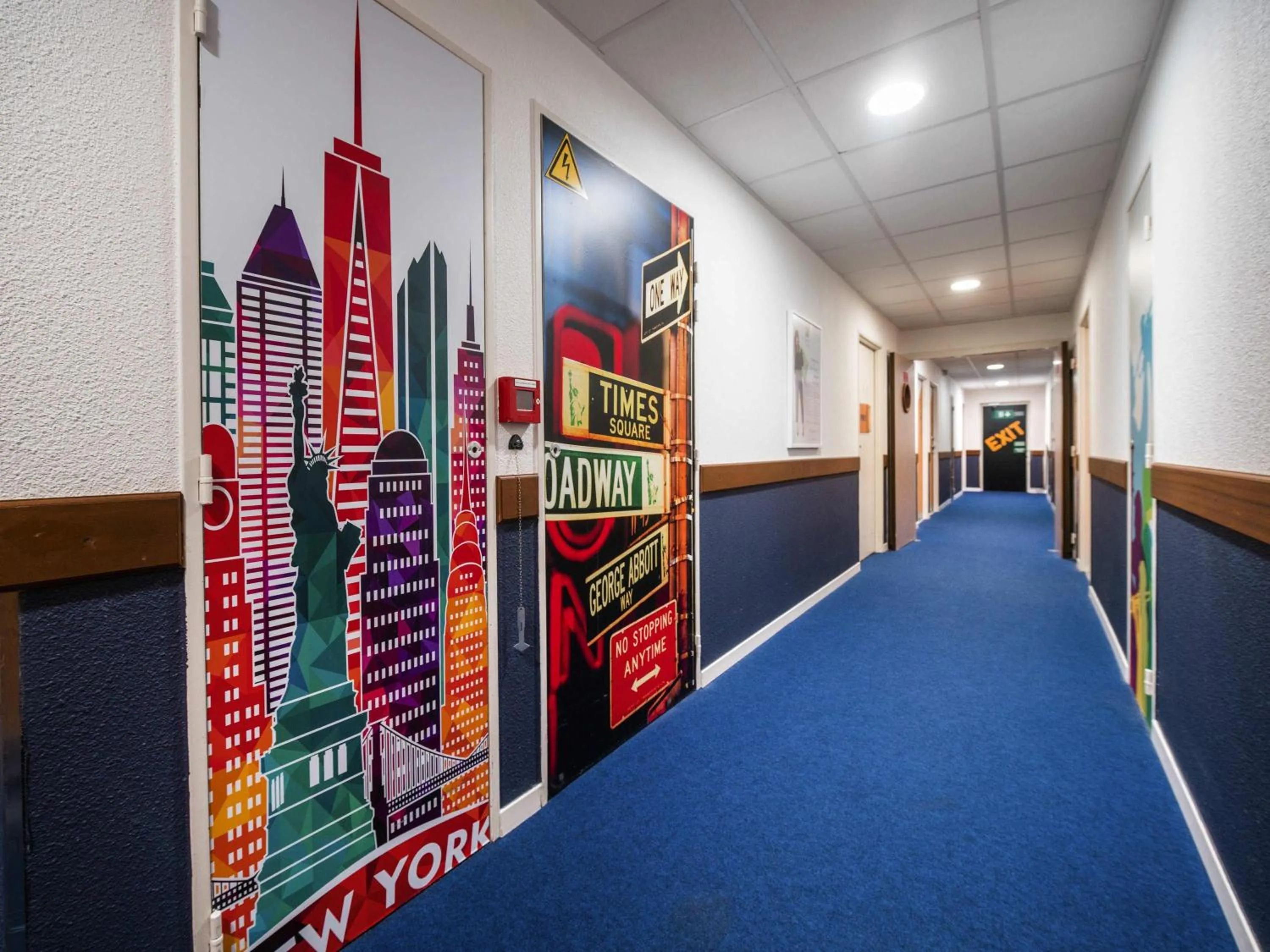 Bedroom in Ibis Styles Toulouse Blagnac Aéroport