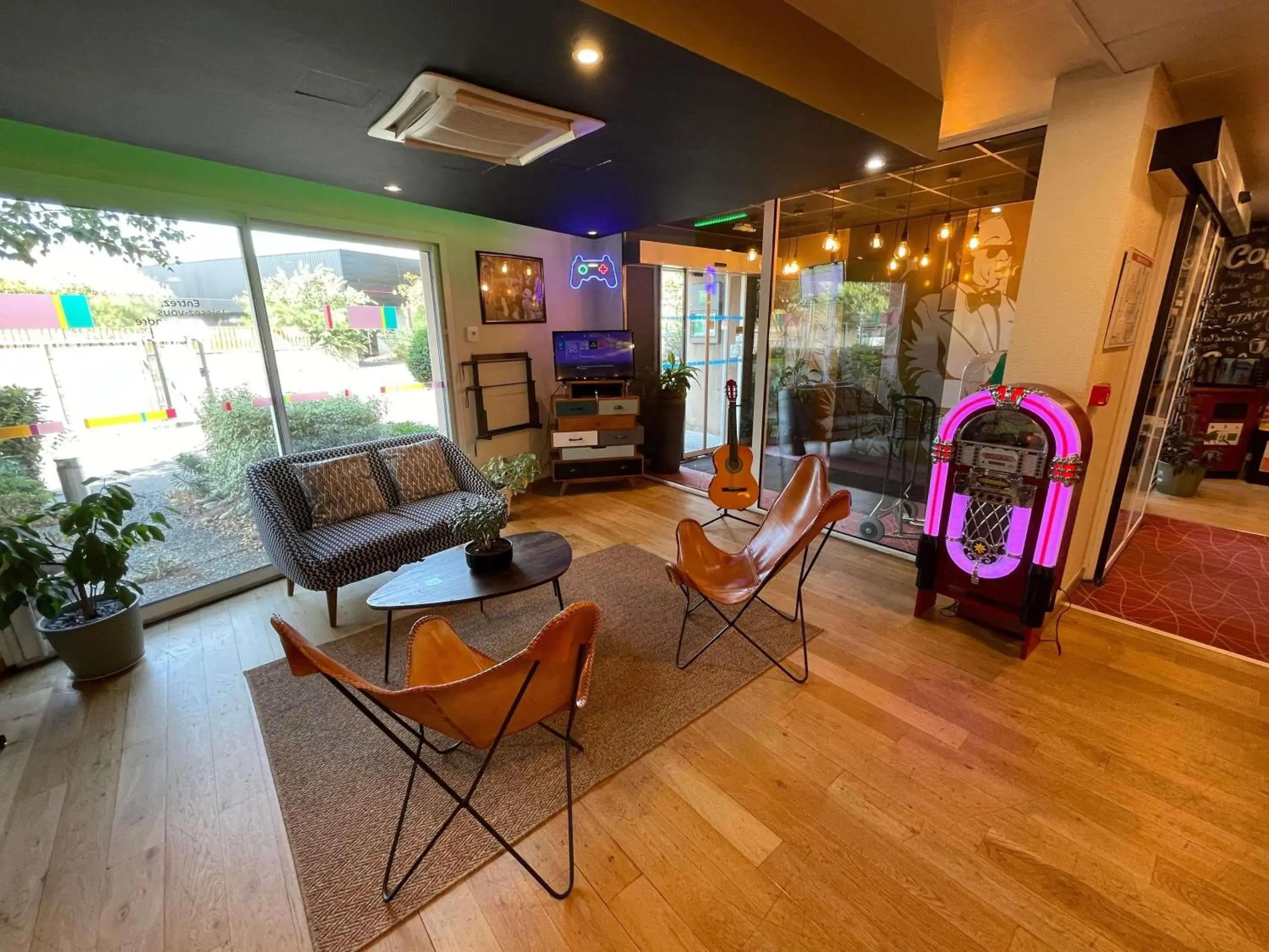 Property building in Ibis Styles Toulouse Blagnac Aéroport Property building in Ibis Styles Toulouse Blagnac Aéroport
