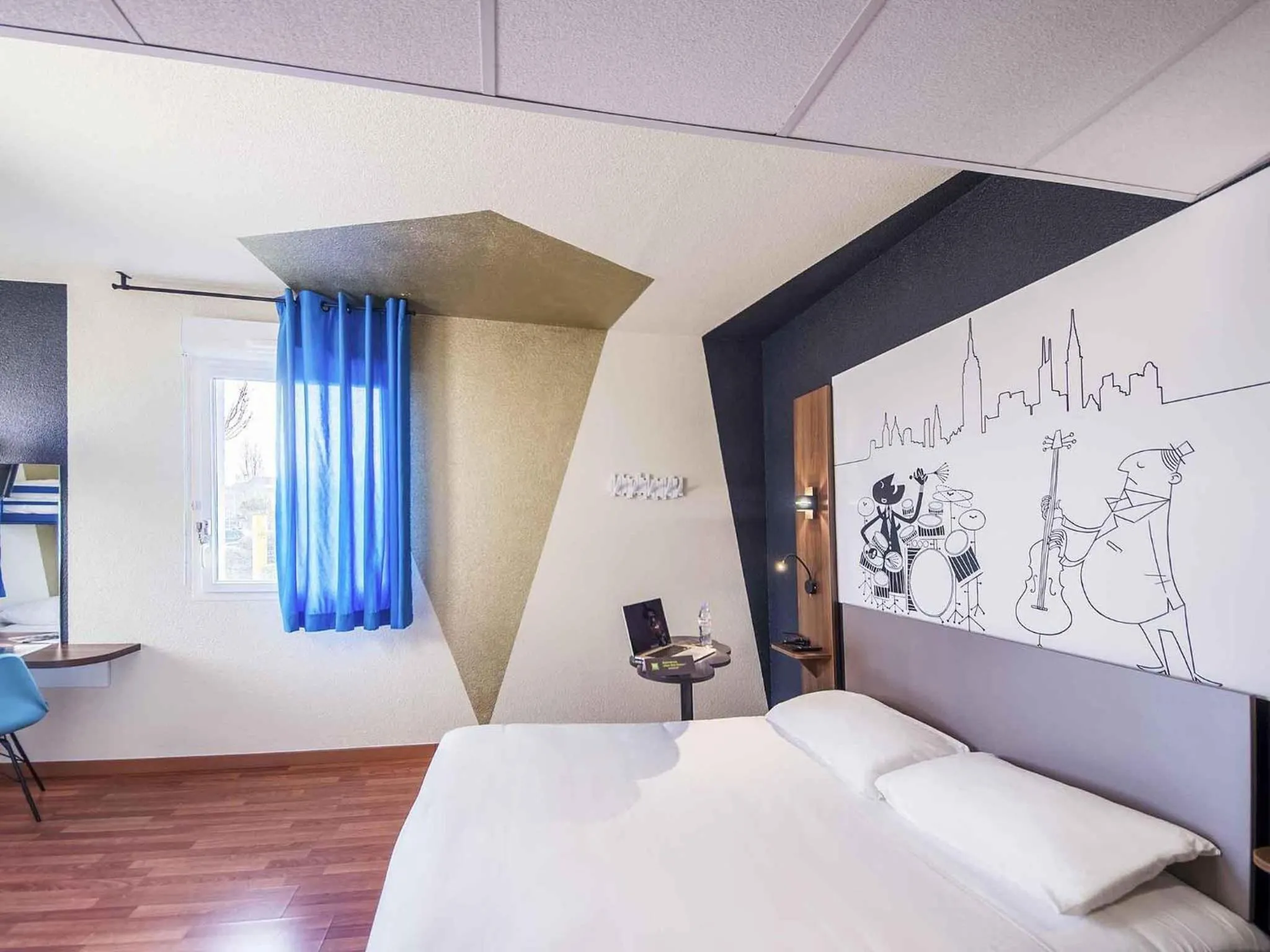 Bedroom, Bed in Ibis Styles Toulouse Blagnac Aéroport
