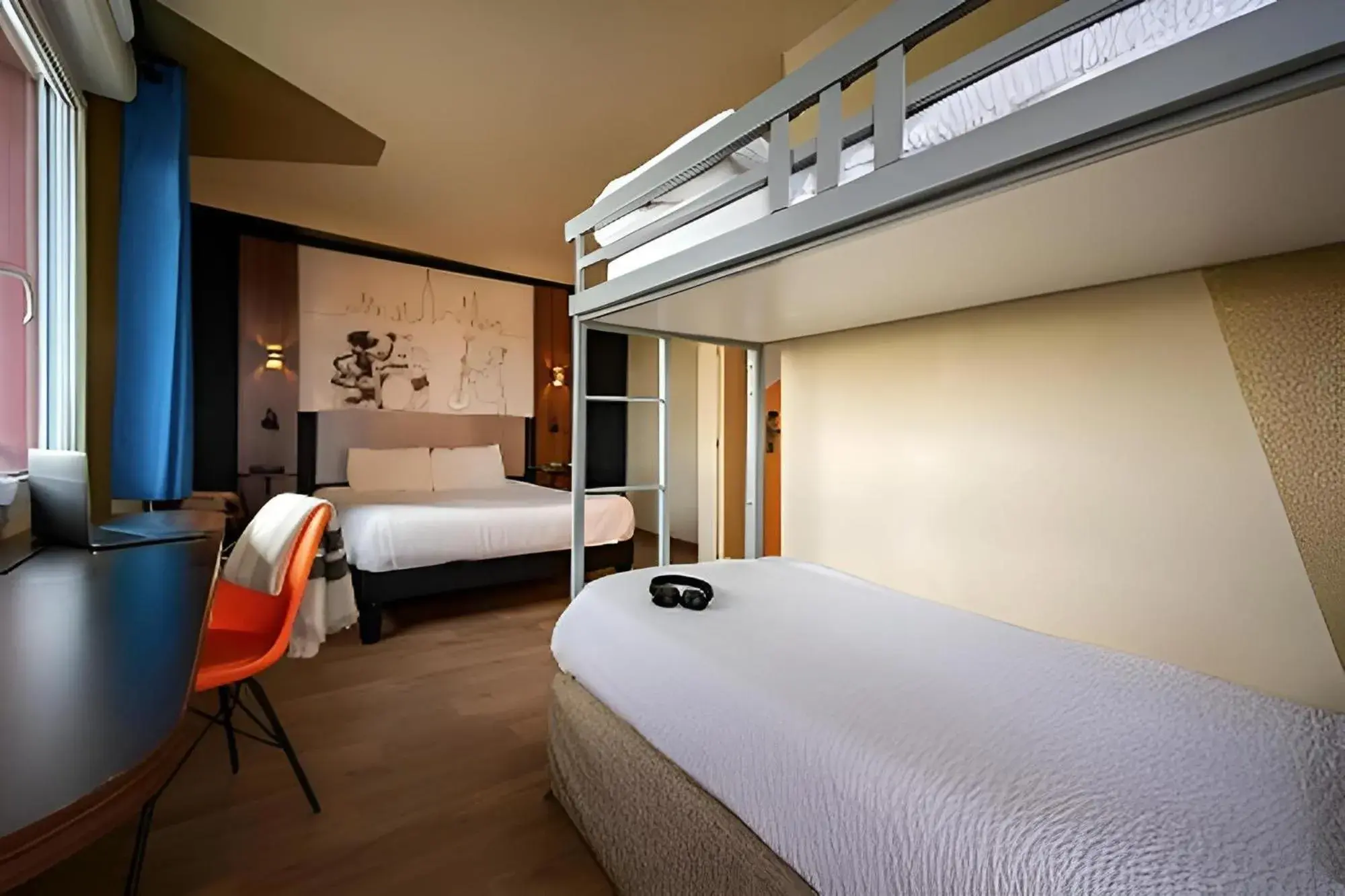 Photo of the whole room, Bed in Ibis Styles Toulouse Blagnac Aéroport Photo of the whole room, Bed in Ibis Styles Toulouse Blagnac Aéroport