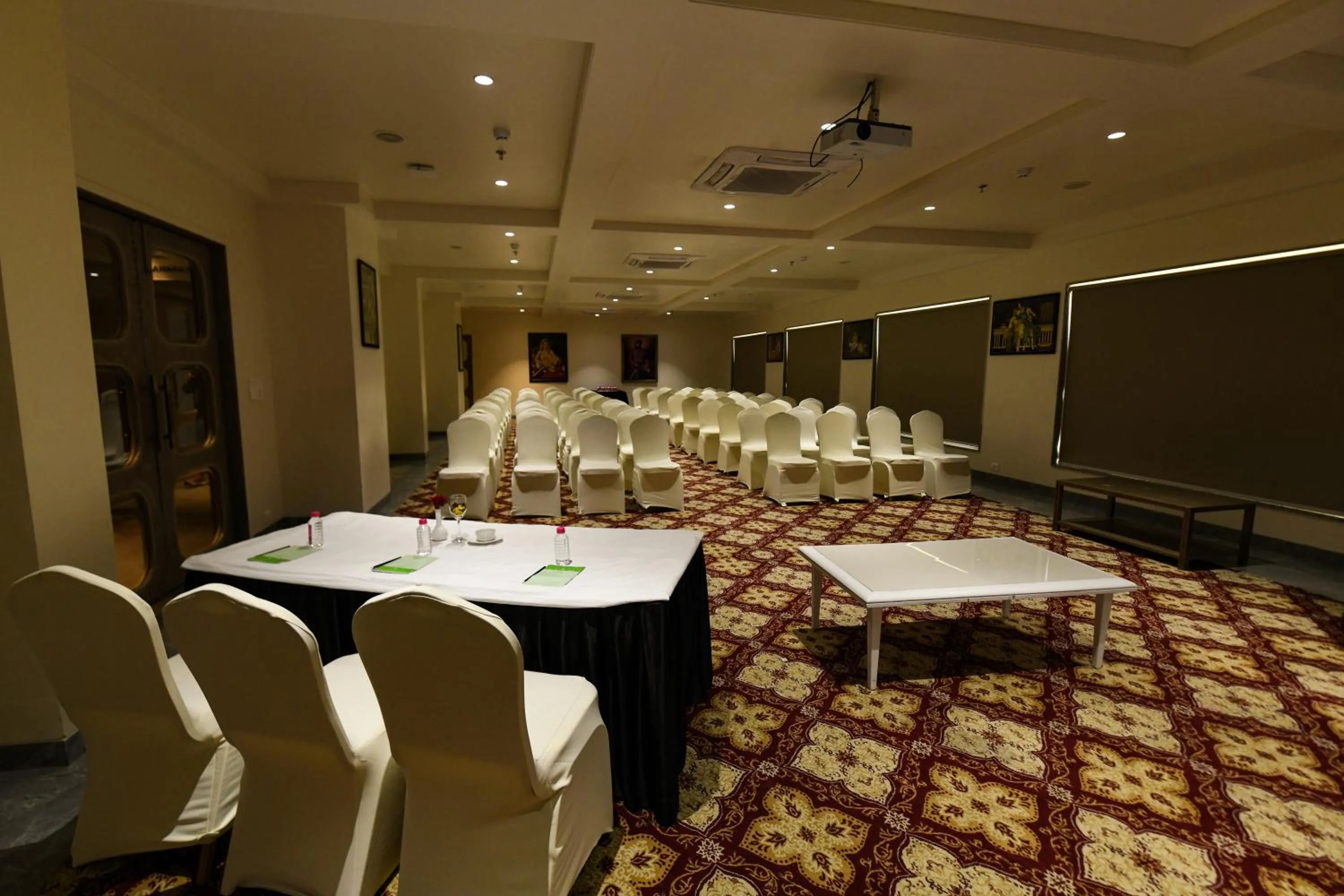 Meeting/conference room in Stardom Resort Jaipur