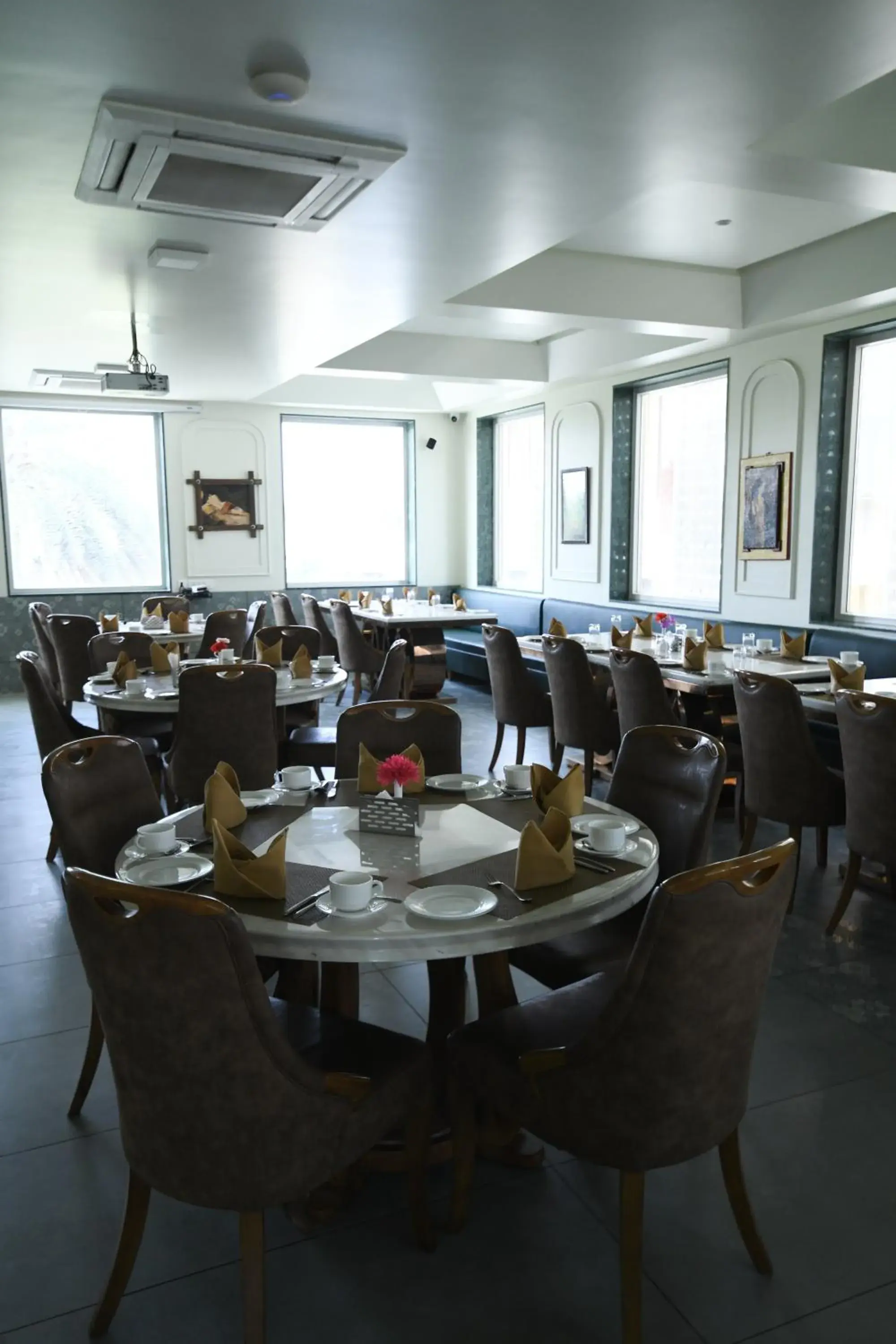 Restaurant/places to eat in Stardom Resort Jaipur Restaurant/places to eat in Stardom Resort Jaipur