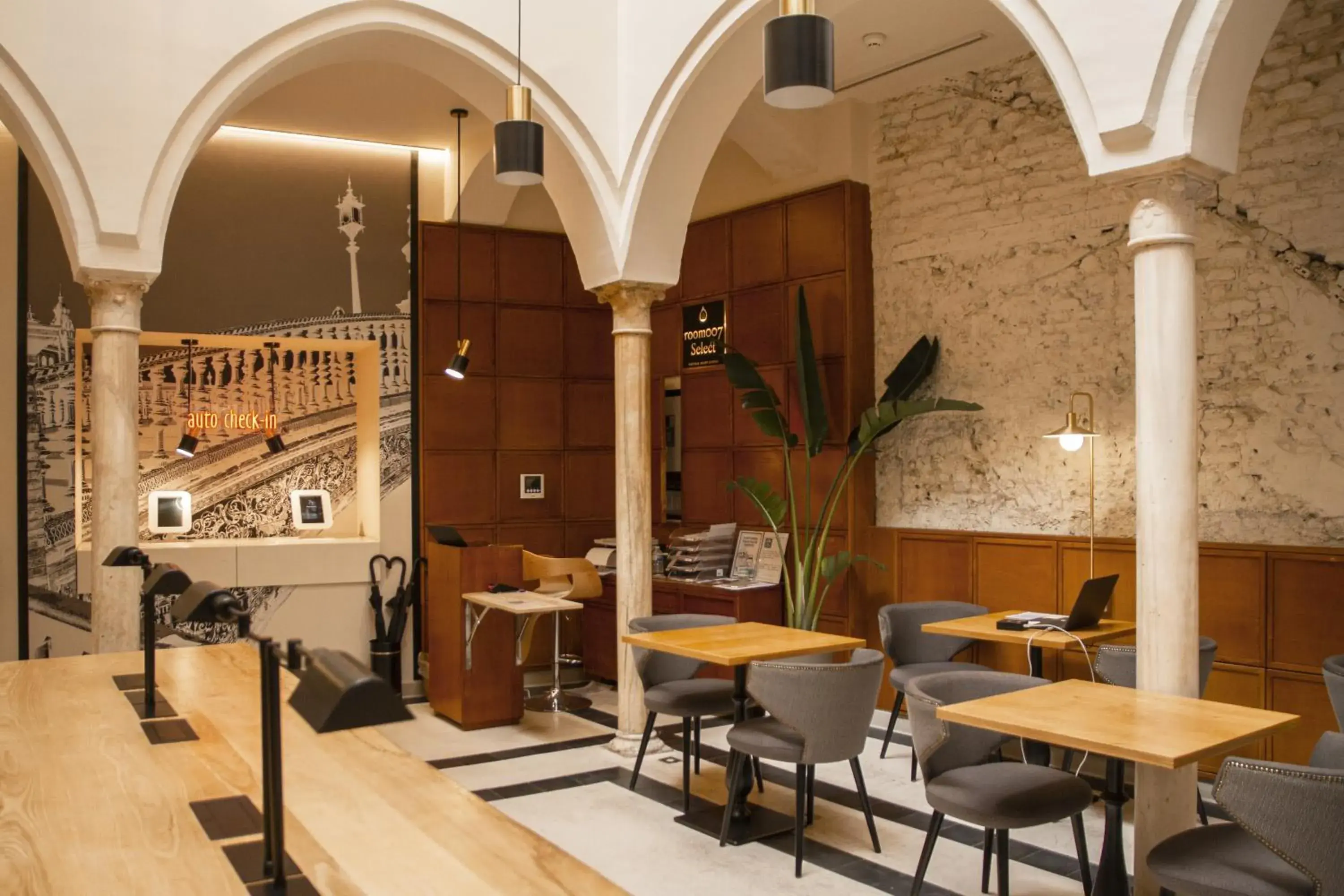 Lobby or reception in room Select Tetuán Lobby or reception in room Select Tetuán