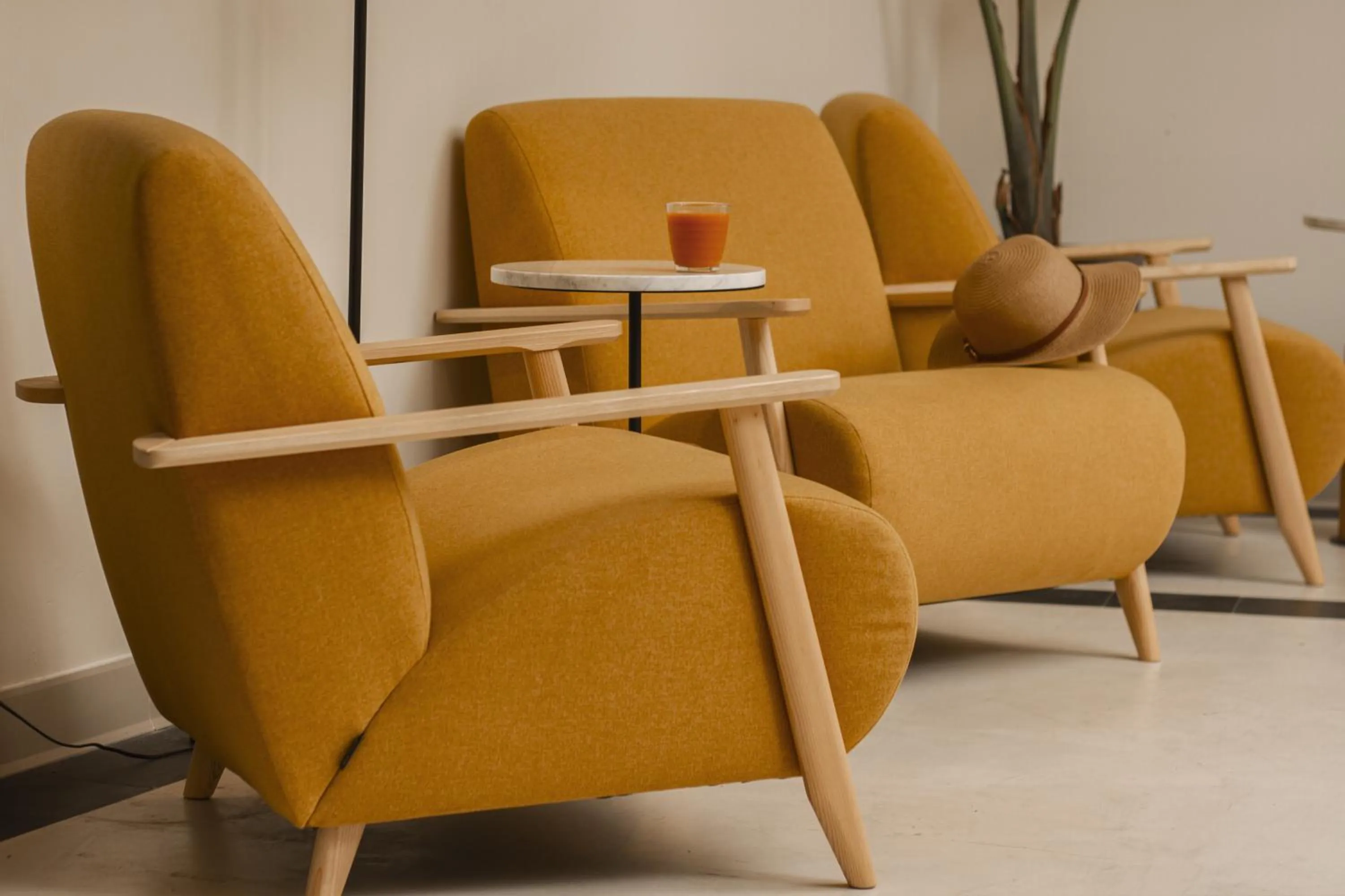 Seating area in room Select Tetuán