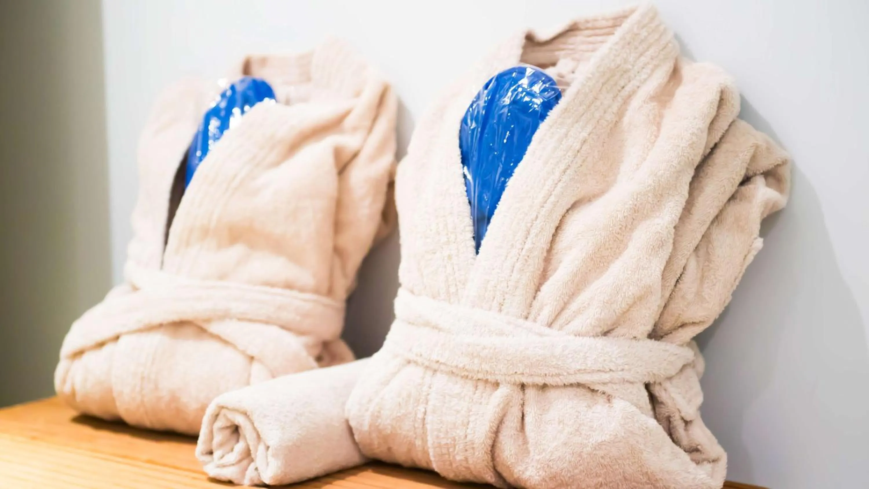 Spa and wellness centre/facilities in Radisson Blu Hotel Toulouse Airport