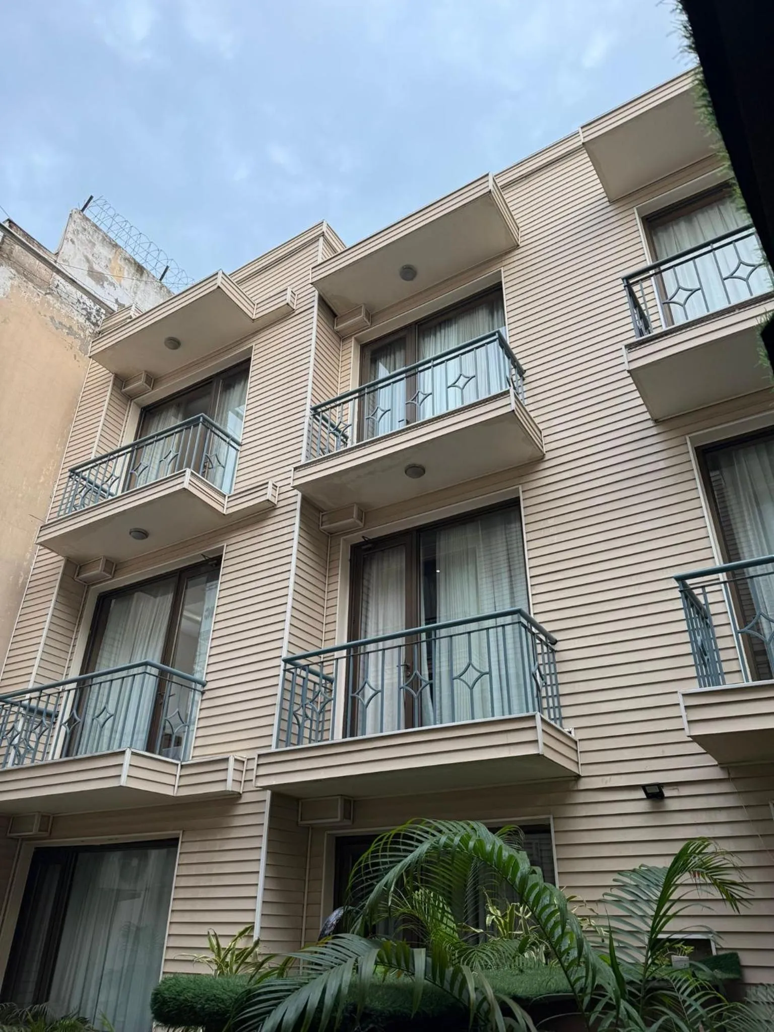 Property building in UDS Villa - Next to VFS, Walking to Connaught Place