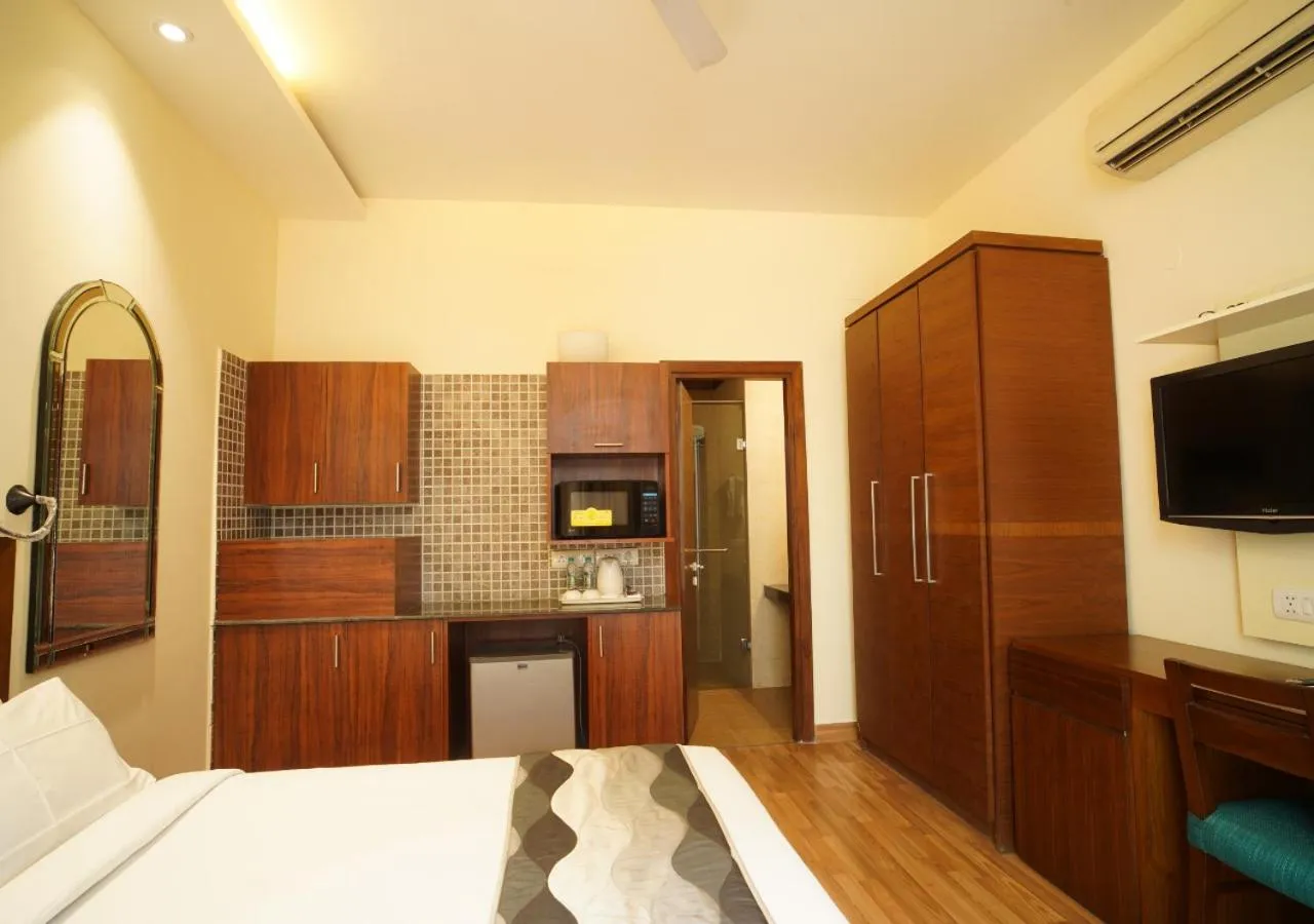 Kitchen or kitchenette, Bed in UDS Villa - Next to VFS, Walking to Connaught Place