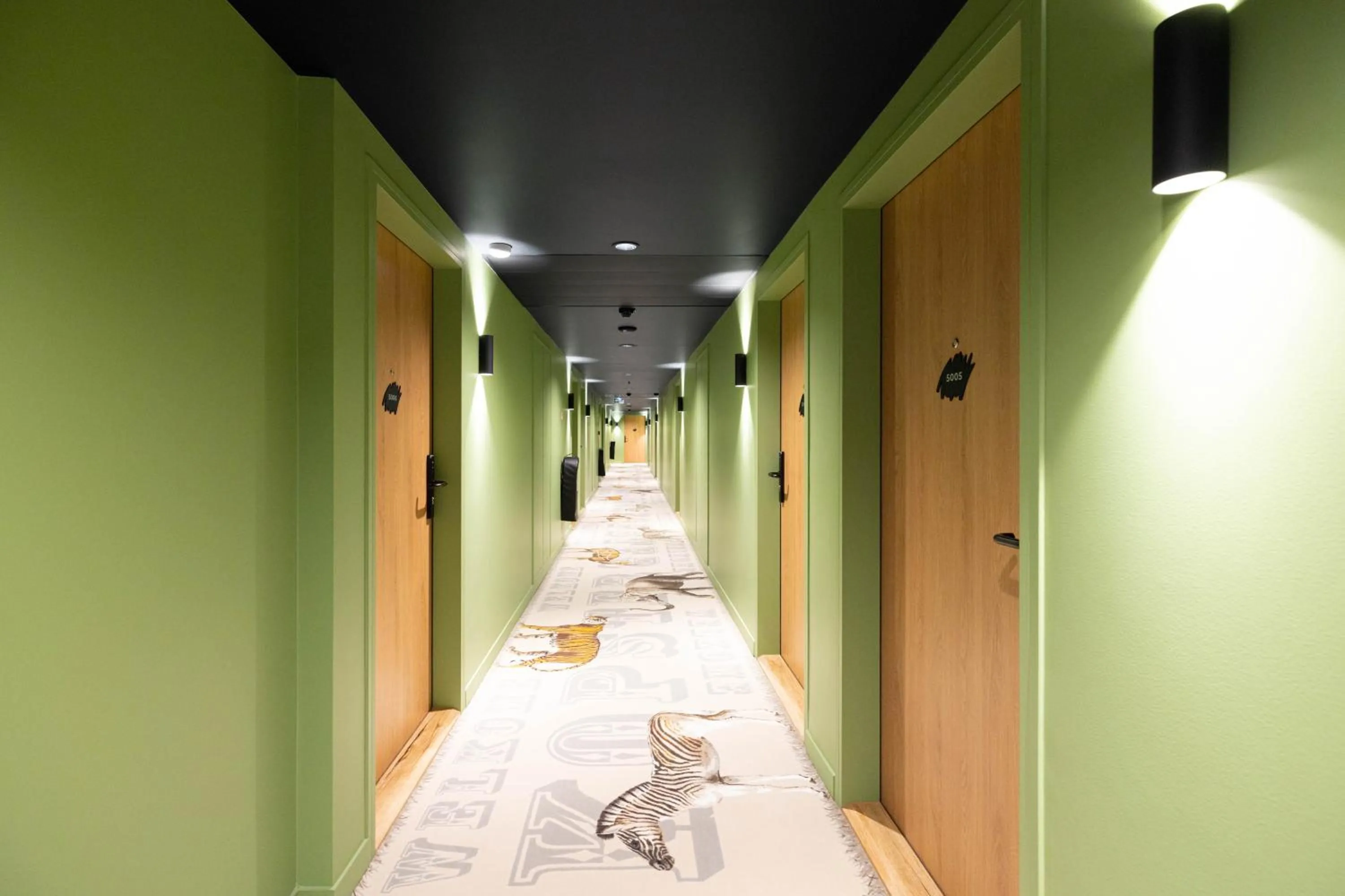 KOPSTER Hotel Residence Paris Ouest Colombes