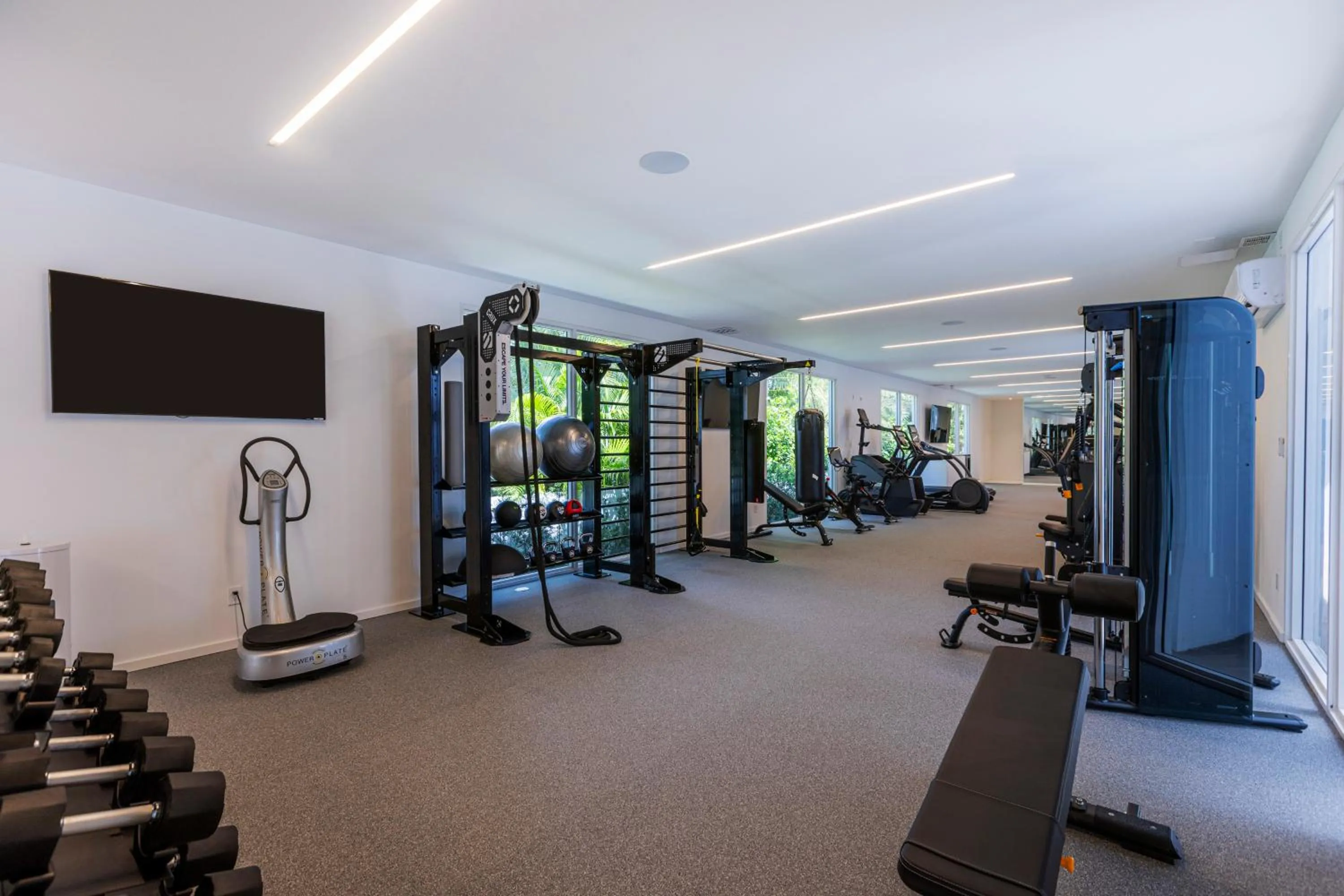 Fitness centre/facilities in Beach Haus Bal Harbour