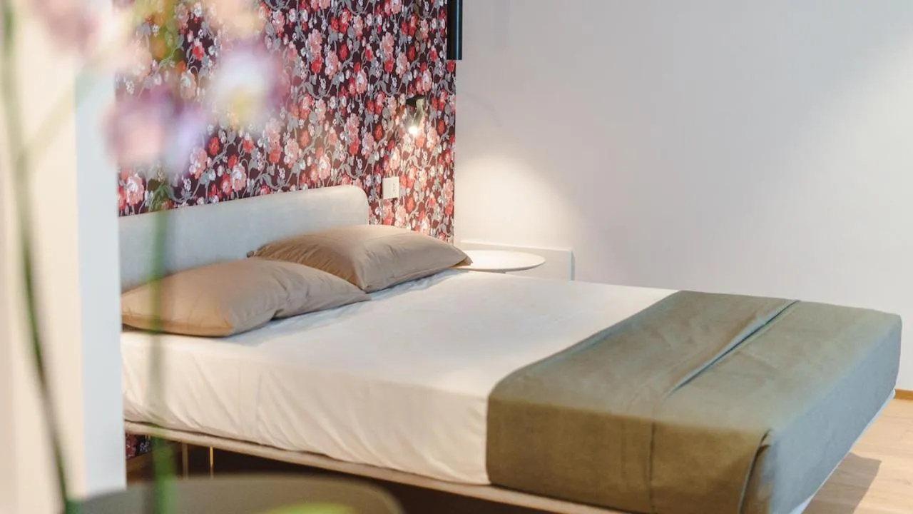 Bedroom, Bed in Vietti Apartments