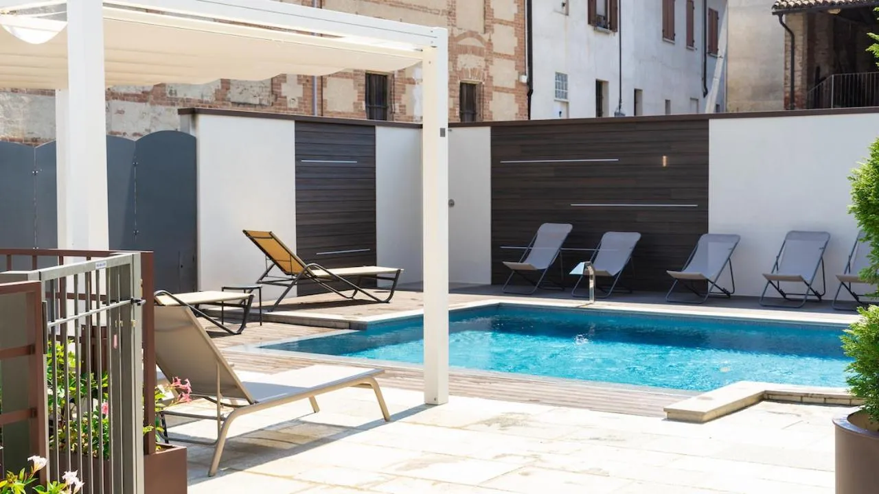 Pool view in Vietti Apartments