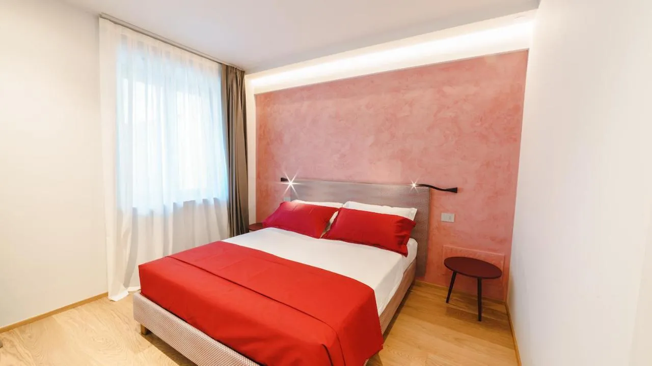 Bedroom, Bed in Vietti Apartments