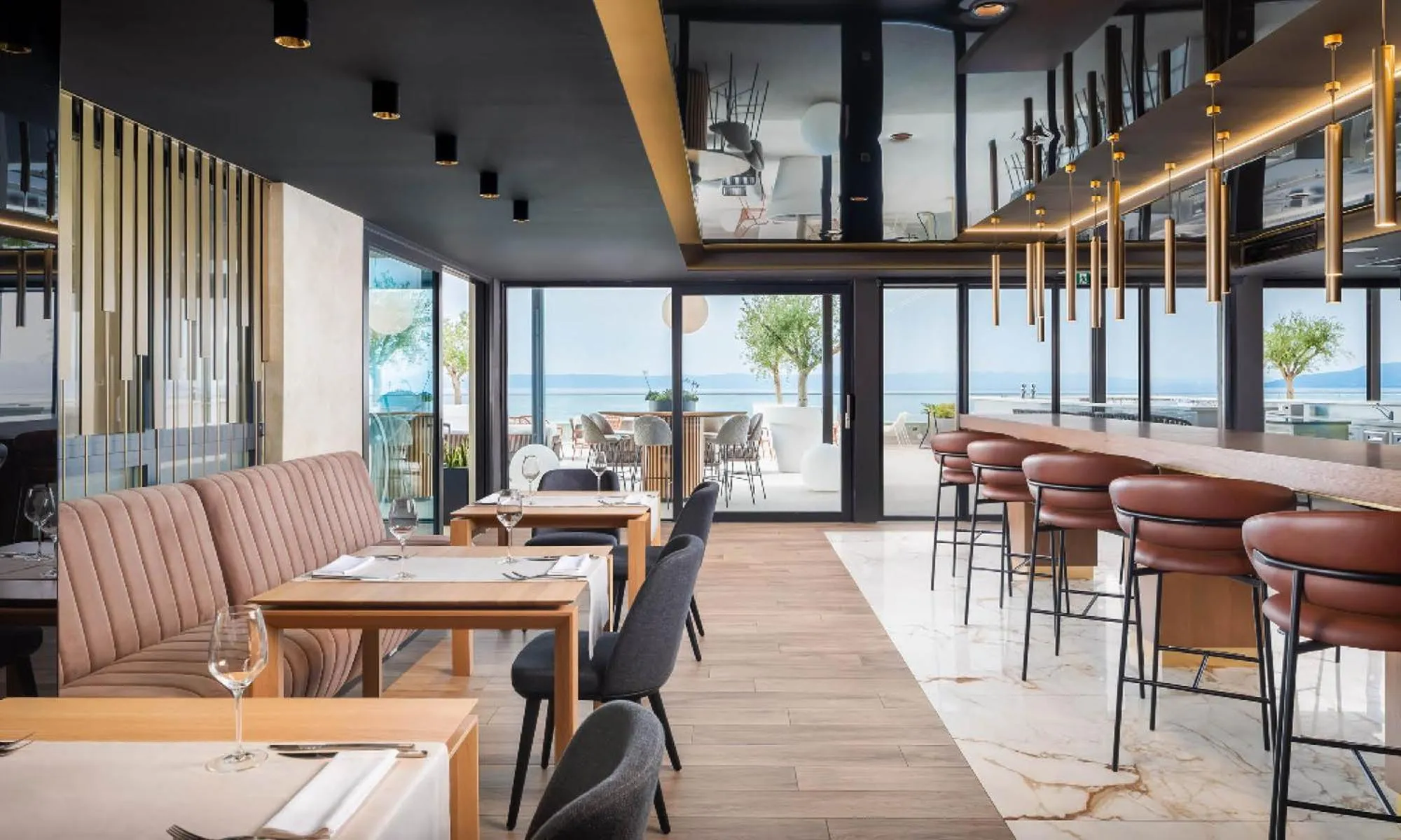 Restaurant/places to eat in Aminess Laurel Khalani Hotel