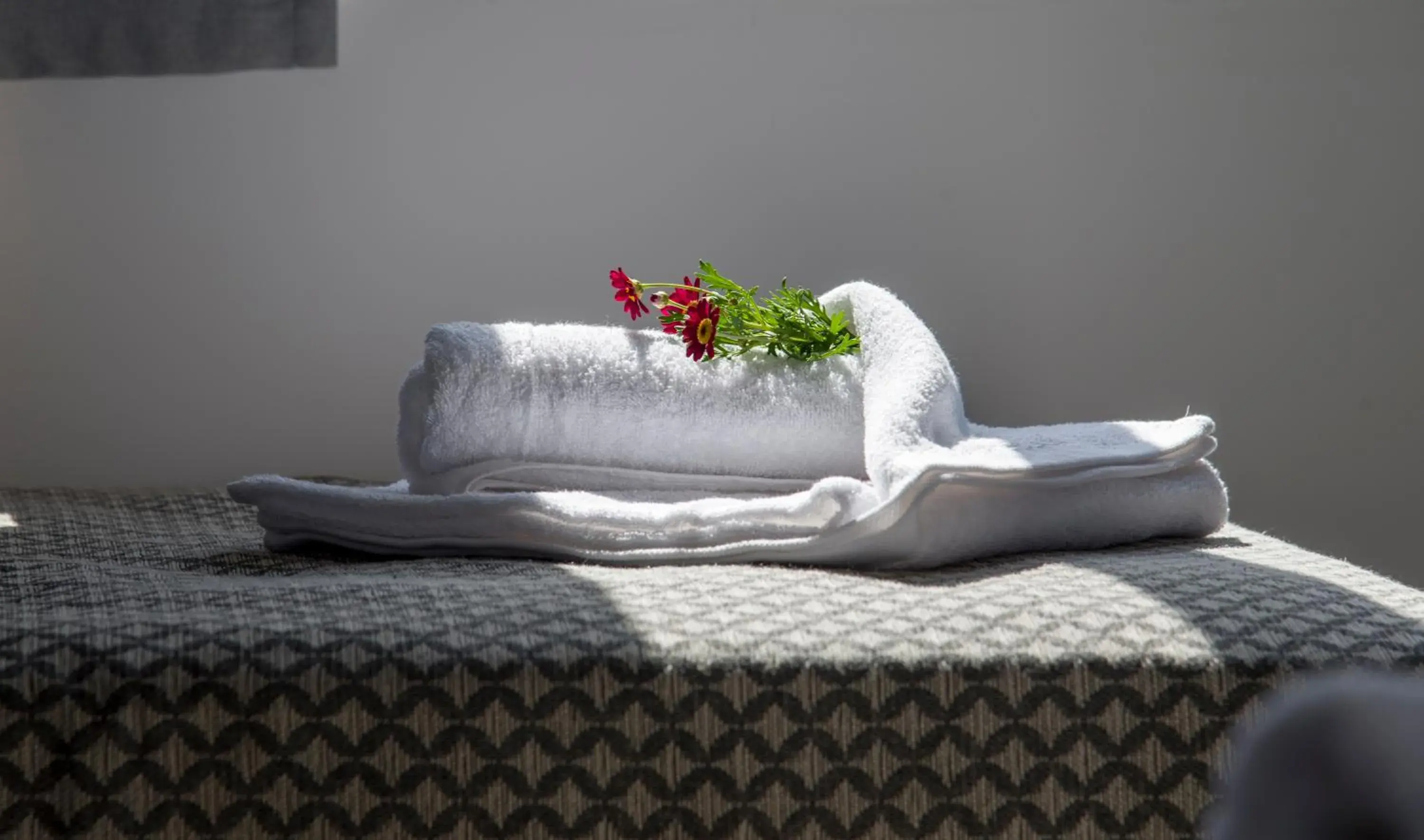 Standard Triple Room in Deluxe City Hotel Standard Triple Room in Deluxe City Hotel