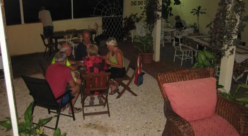 Le cactus guesthouse