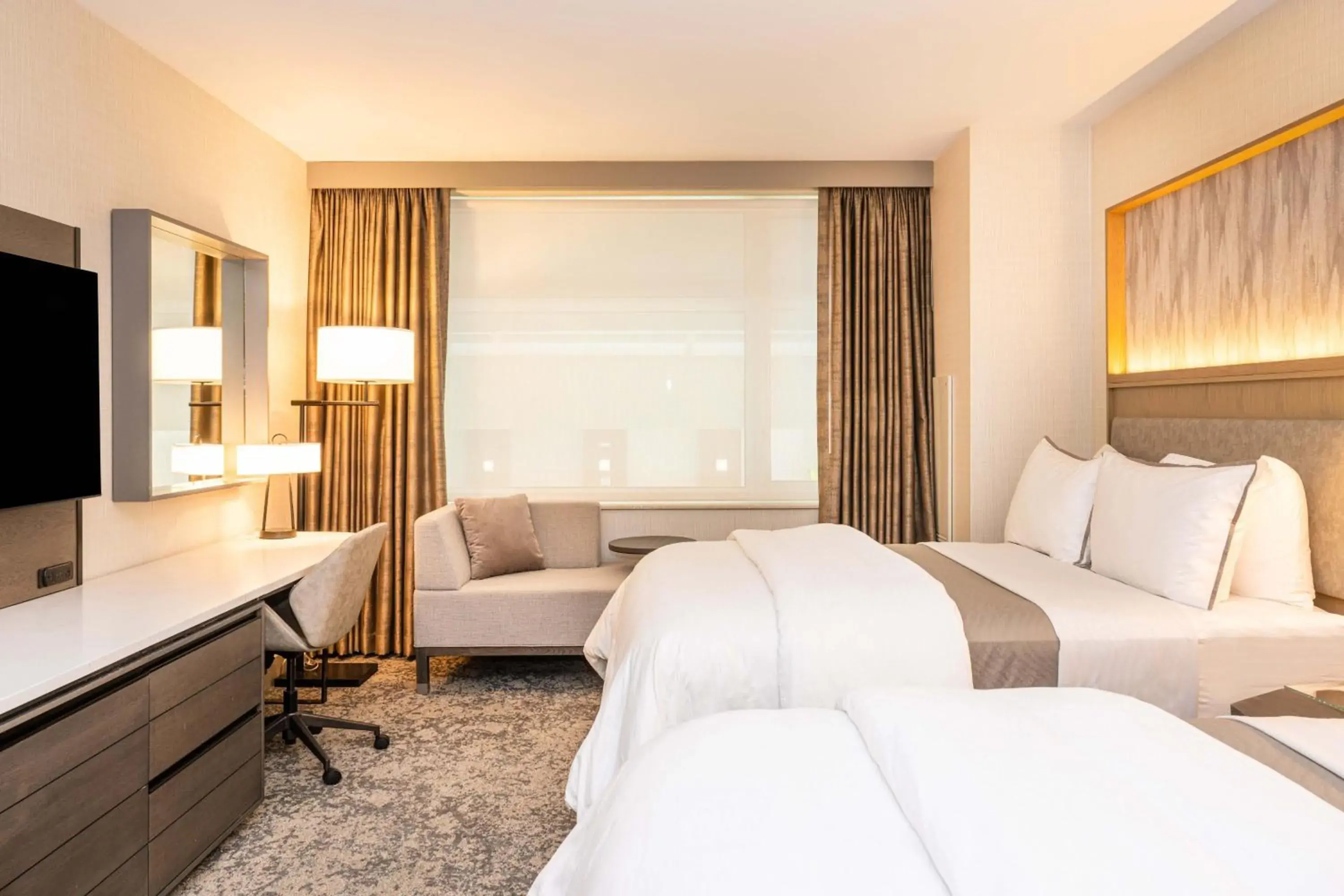 Queen Room with Two Queen Beds - Club Level in The Westin Chicago Lombard Queen Room with Two Queen Beds - Club Level in The Westin Chicago Lombard