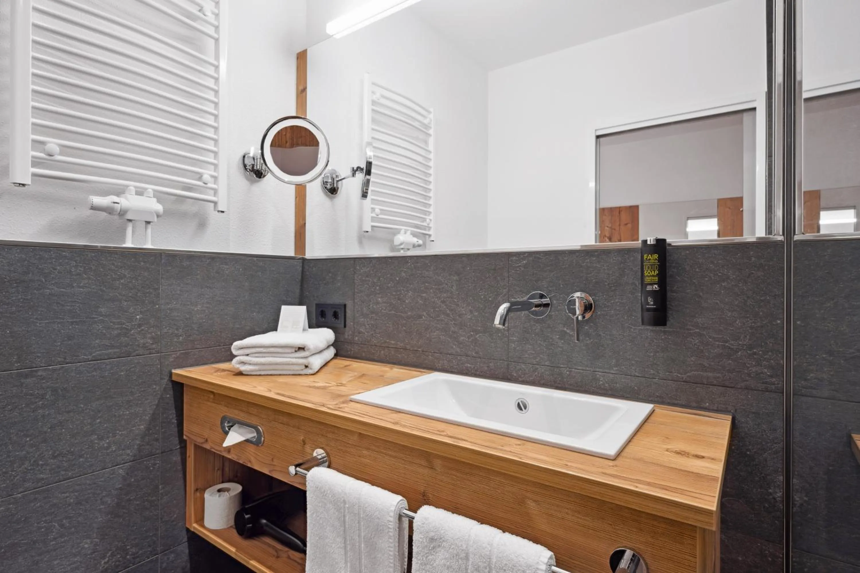 Bathroom in Hotel Zeppelin