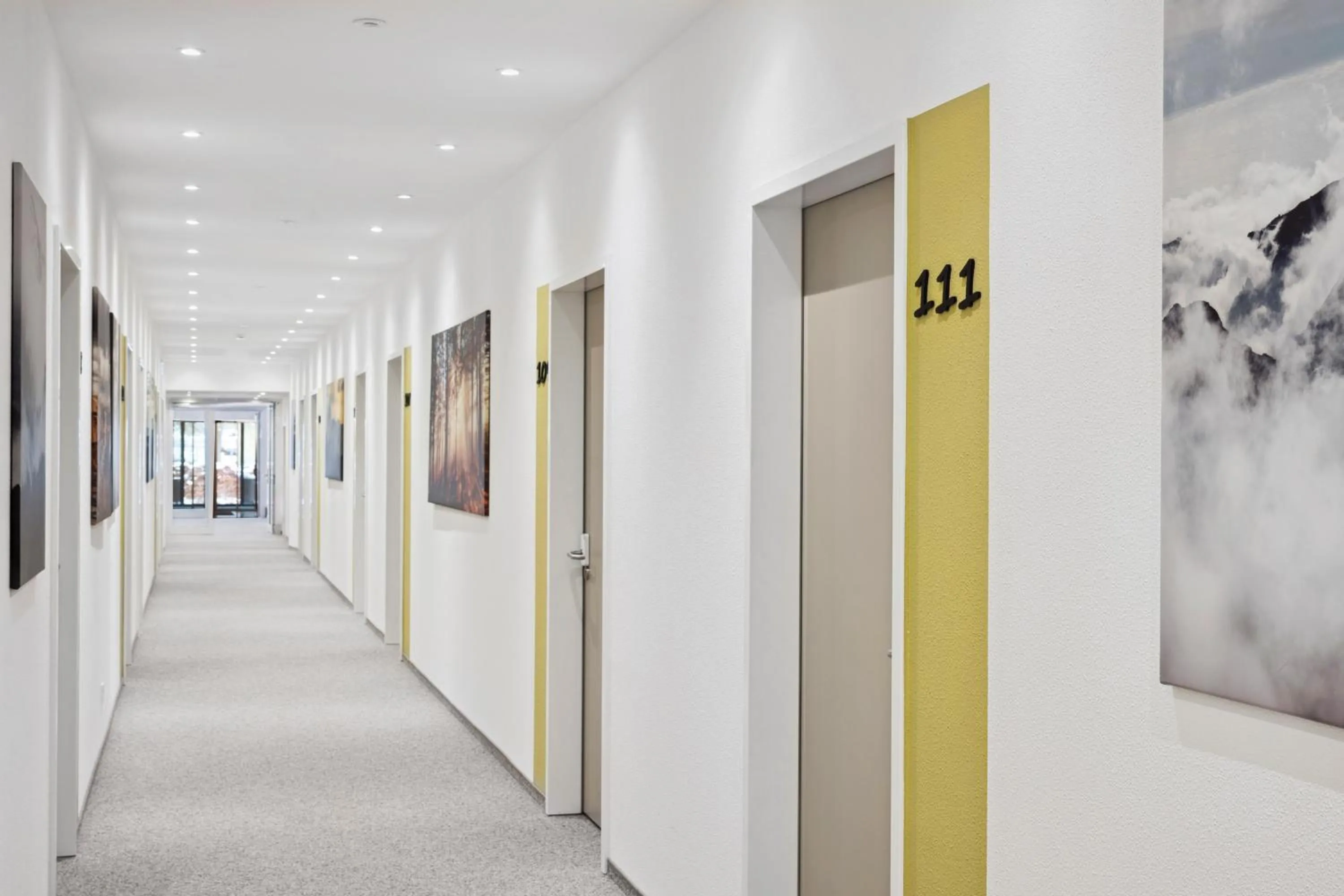 Area and facilities in Hotel Zeppelin