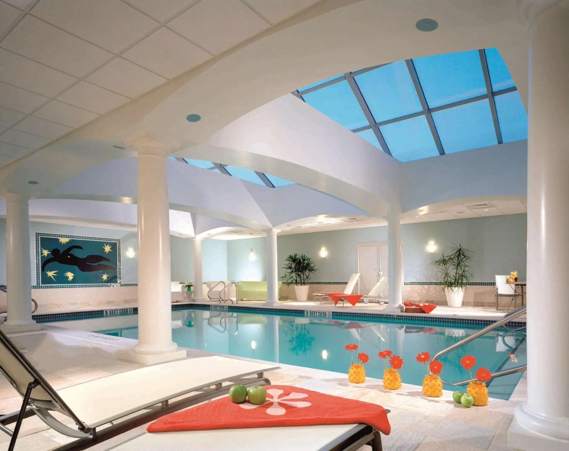 Swimming pool in Westminster Hotel