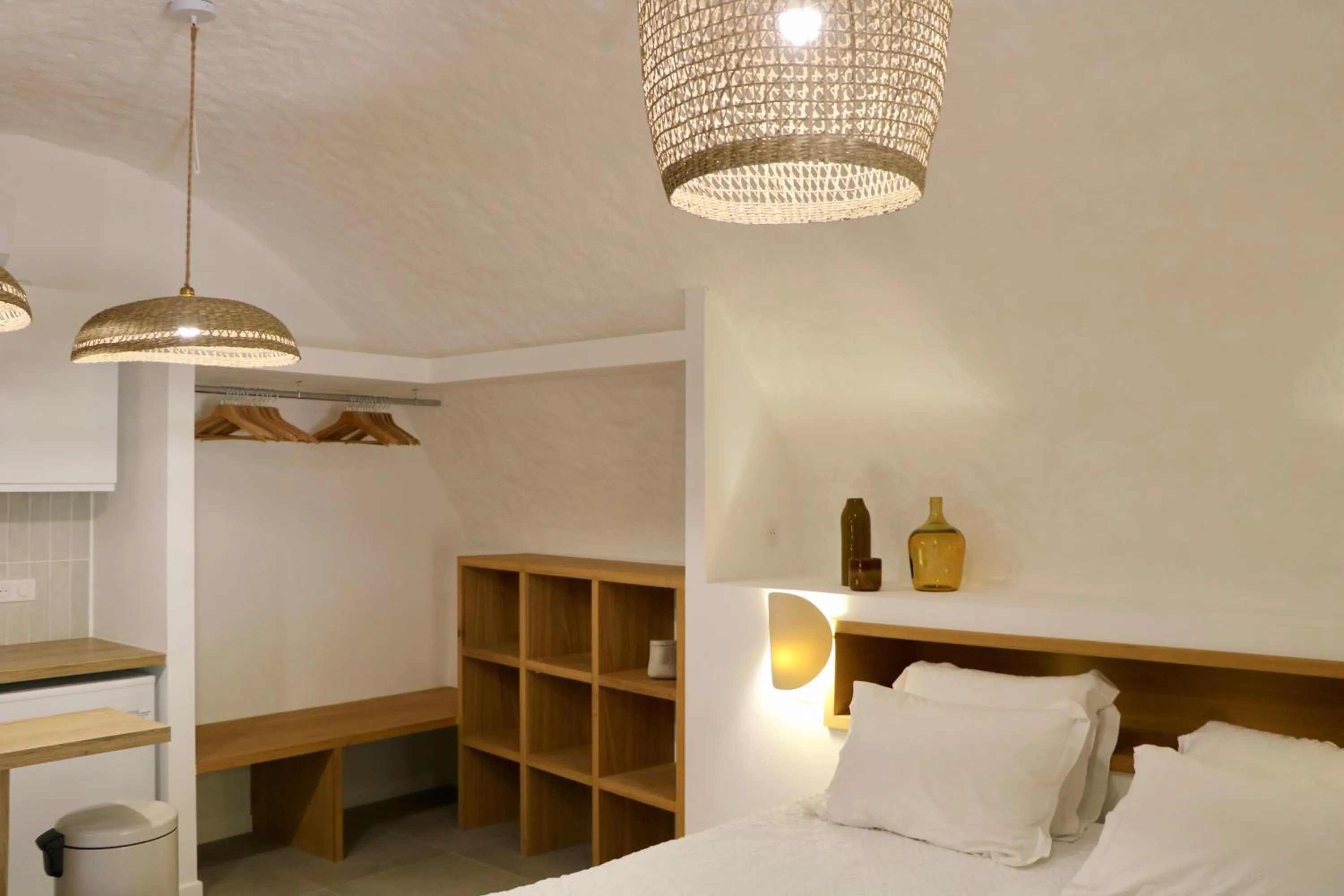 Bedroom, Bed in A Pasturella