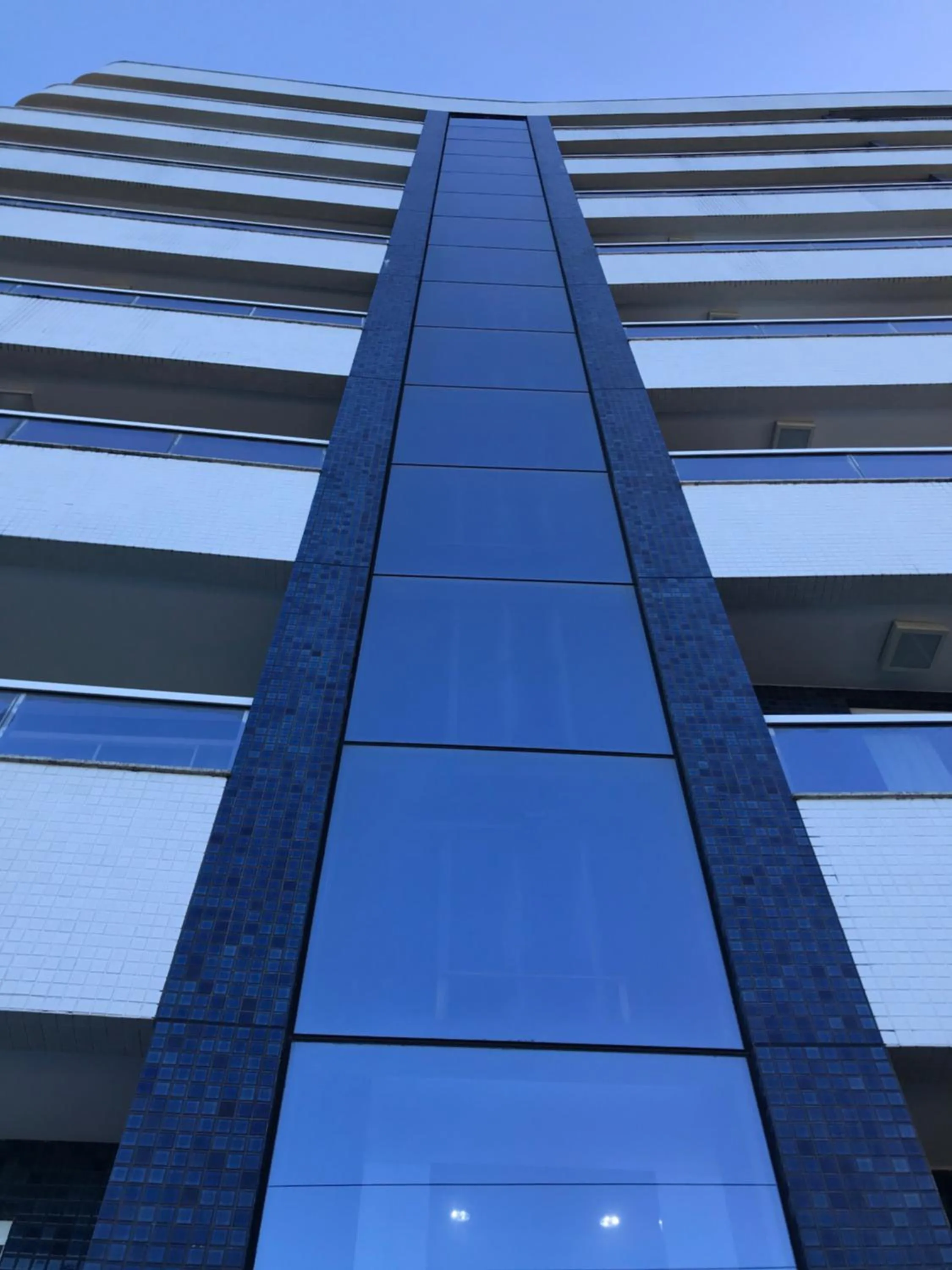 Property building in Vista Mar Premium