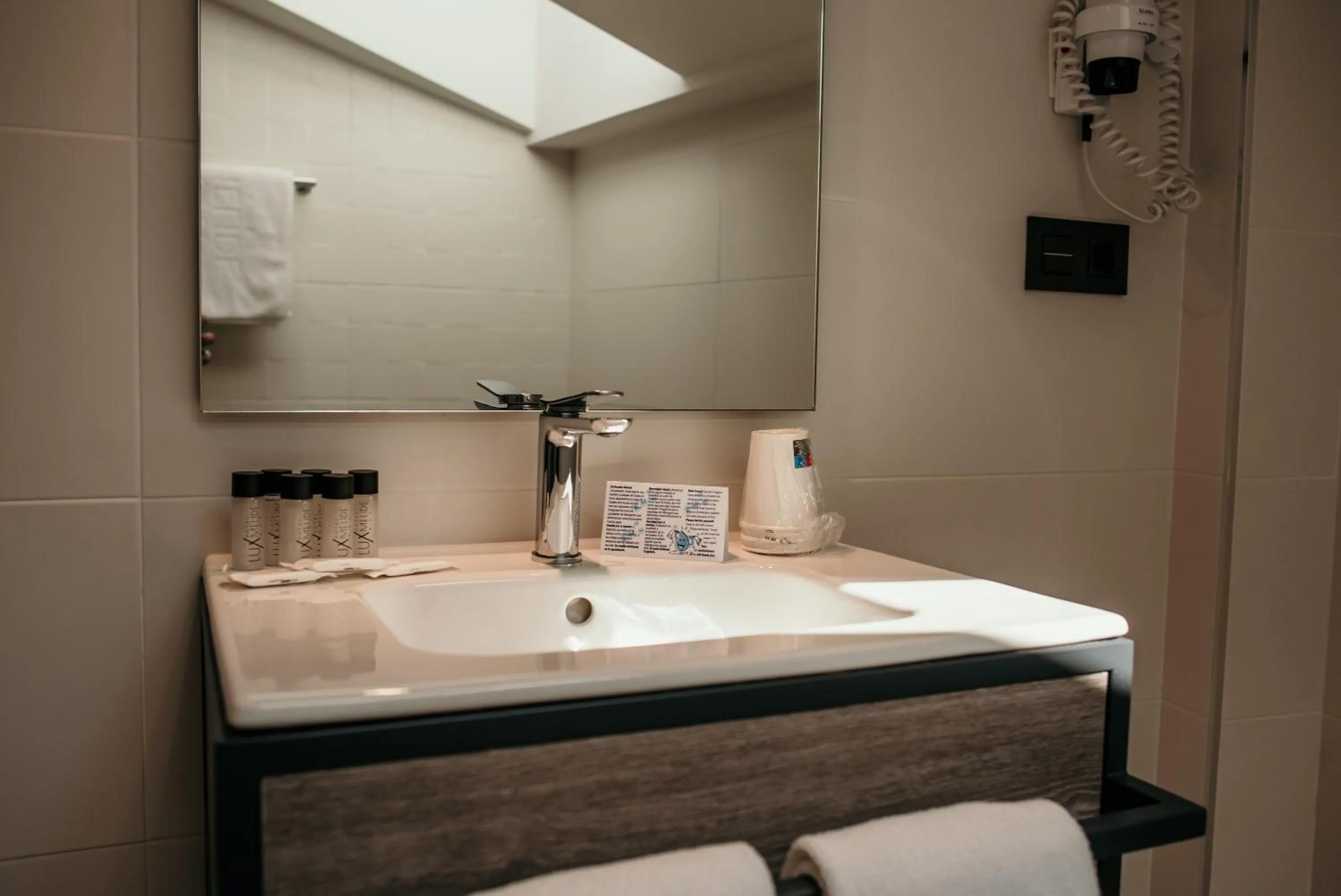 Bathroom in Hotel Lux Melide