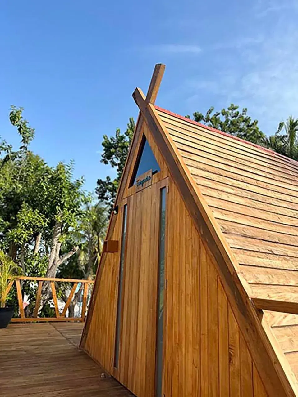 Deluxe Bungalow with Garden View in El Búho Lagoon Bacalar Deluxe Bungalow with Garden View in El Búho Lagoon Bacalar