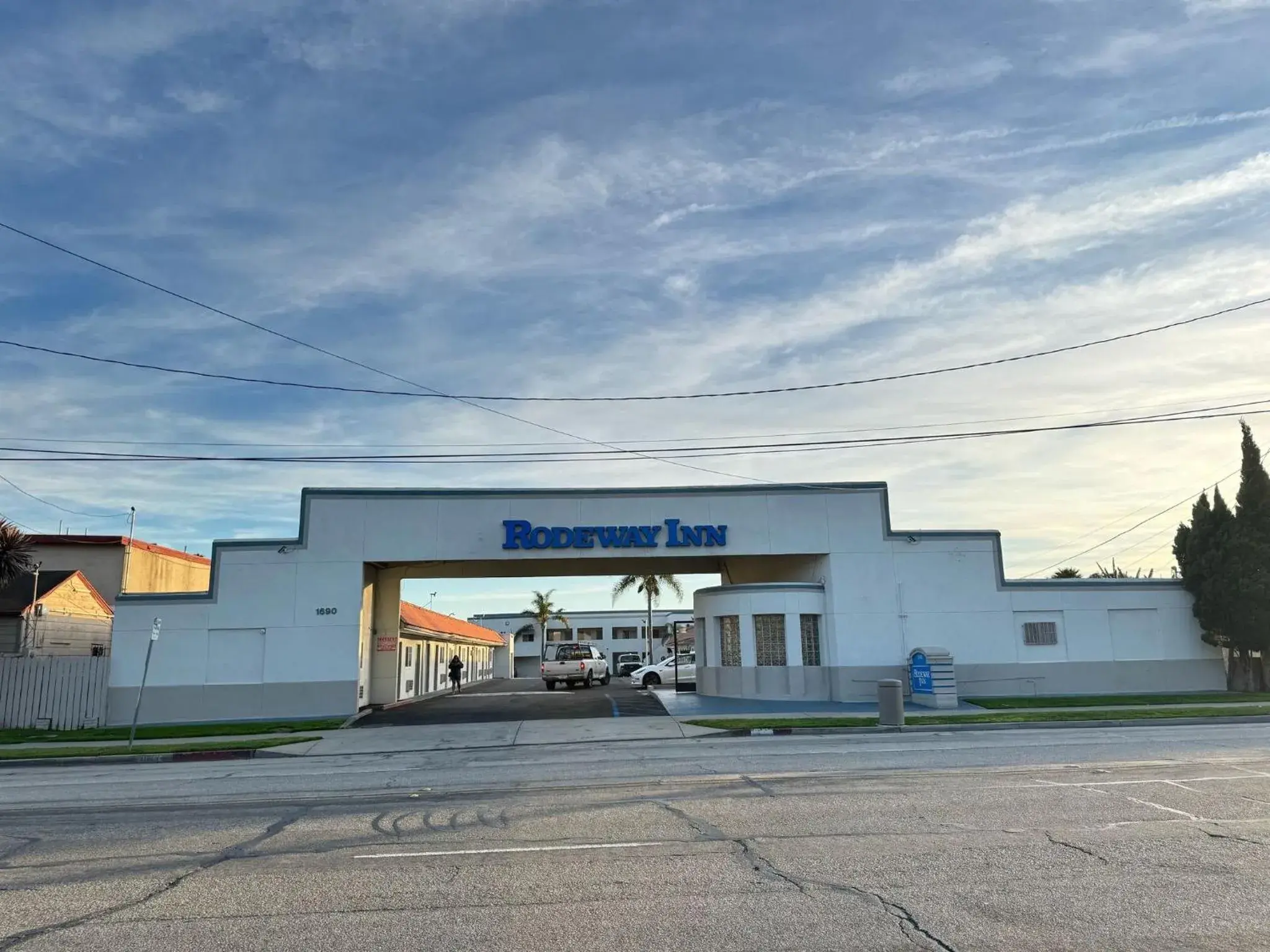 Property building in Rodeway Inn Ventura Midtown Property building in Rodeway Inn Ventura Midtown